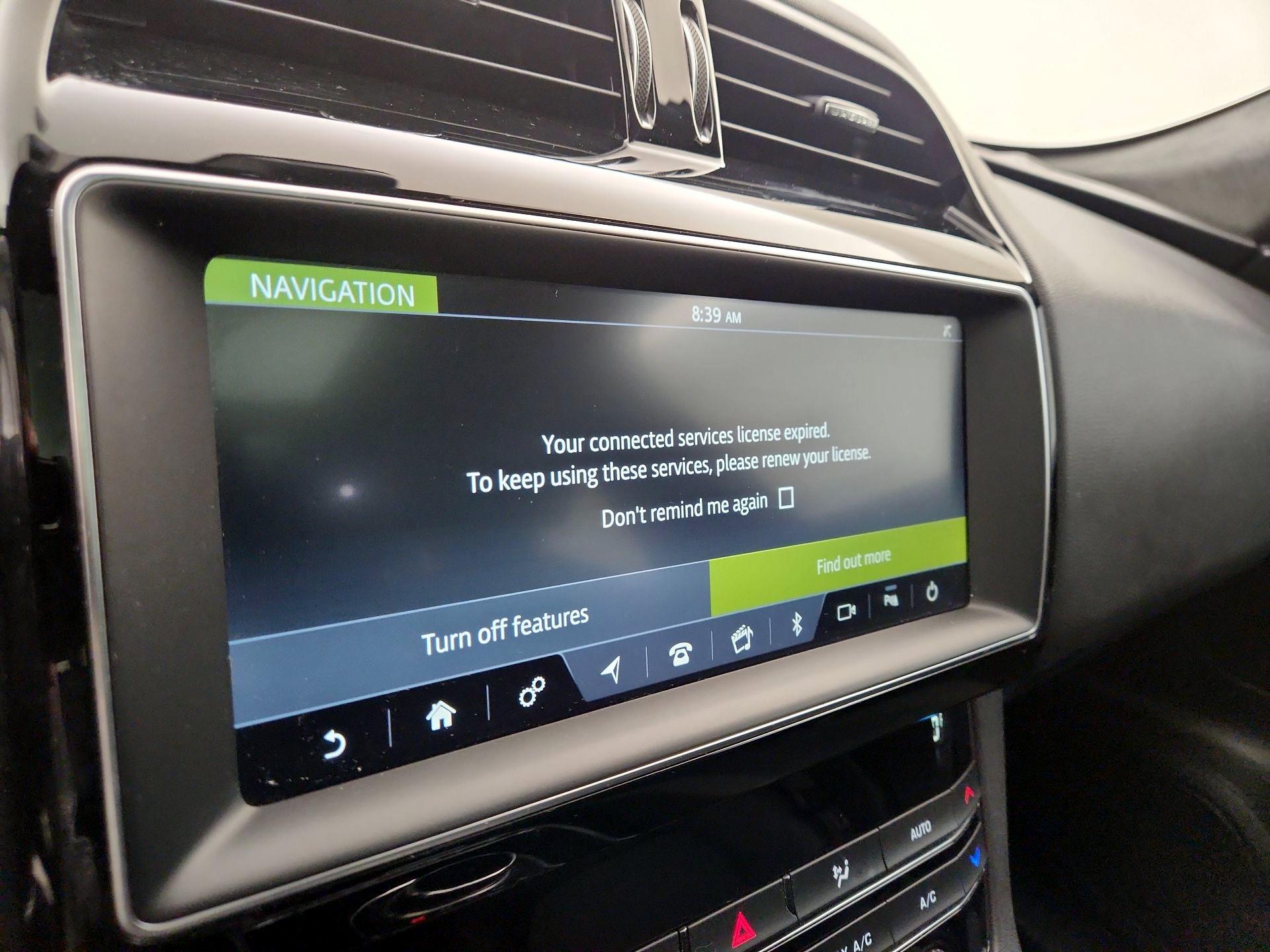 Thumbnail: 2019 Jaguar F-Pace - 14