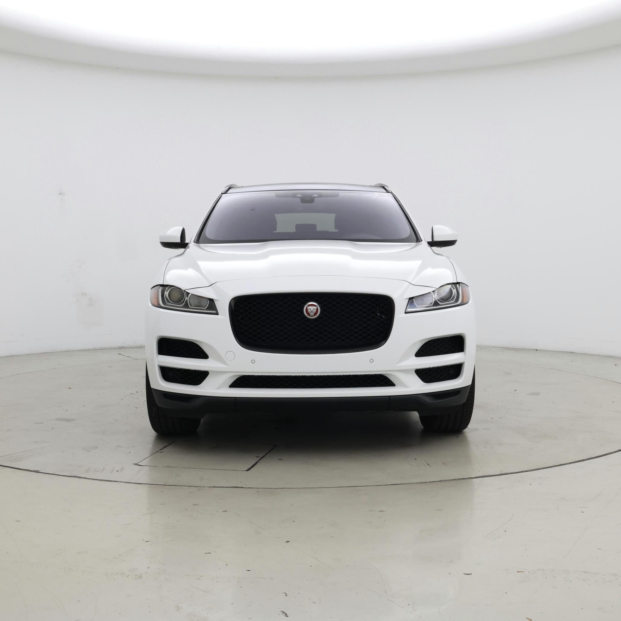 Thumbnail: 2019 Jaguar F-Pace - 5
