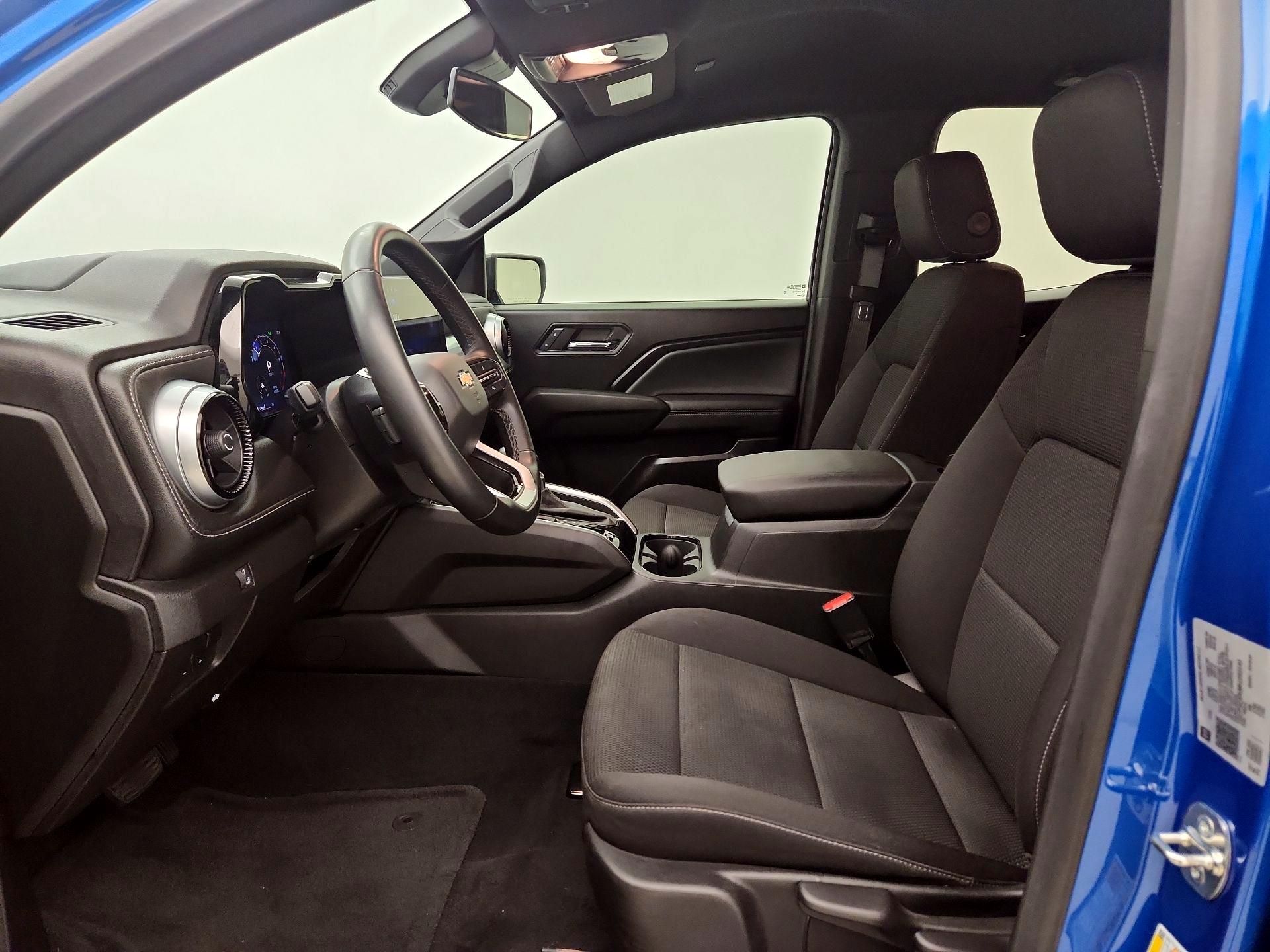 Thumbnail: 2024 Chevrolet Colorado - 11