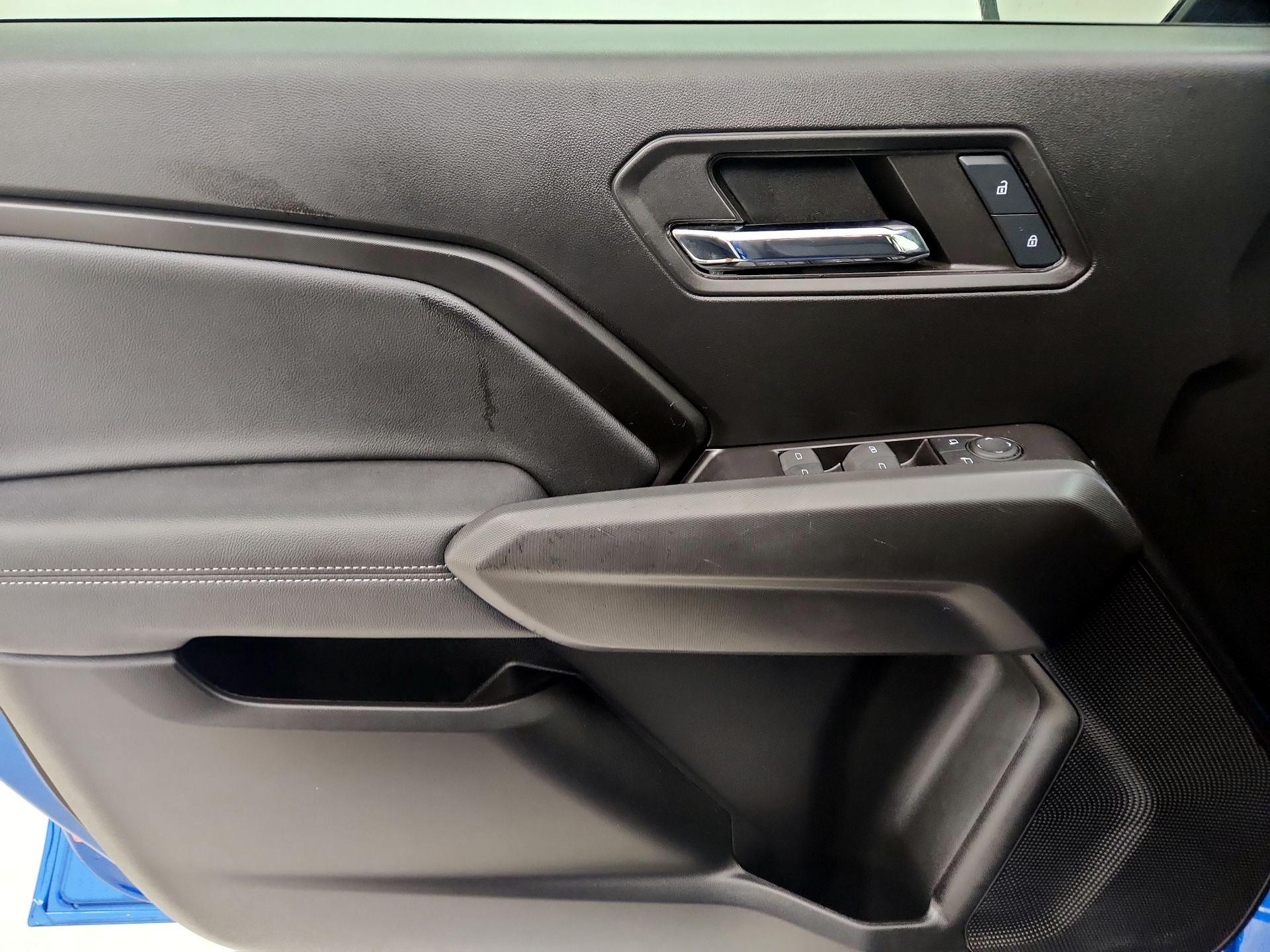 Thumbnail: 2024 Chevrolet Colorado - 12