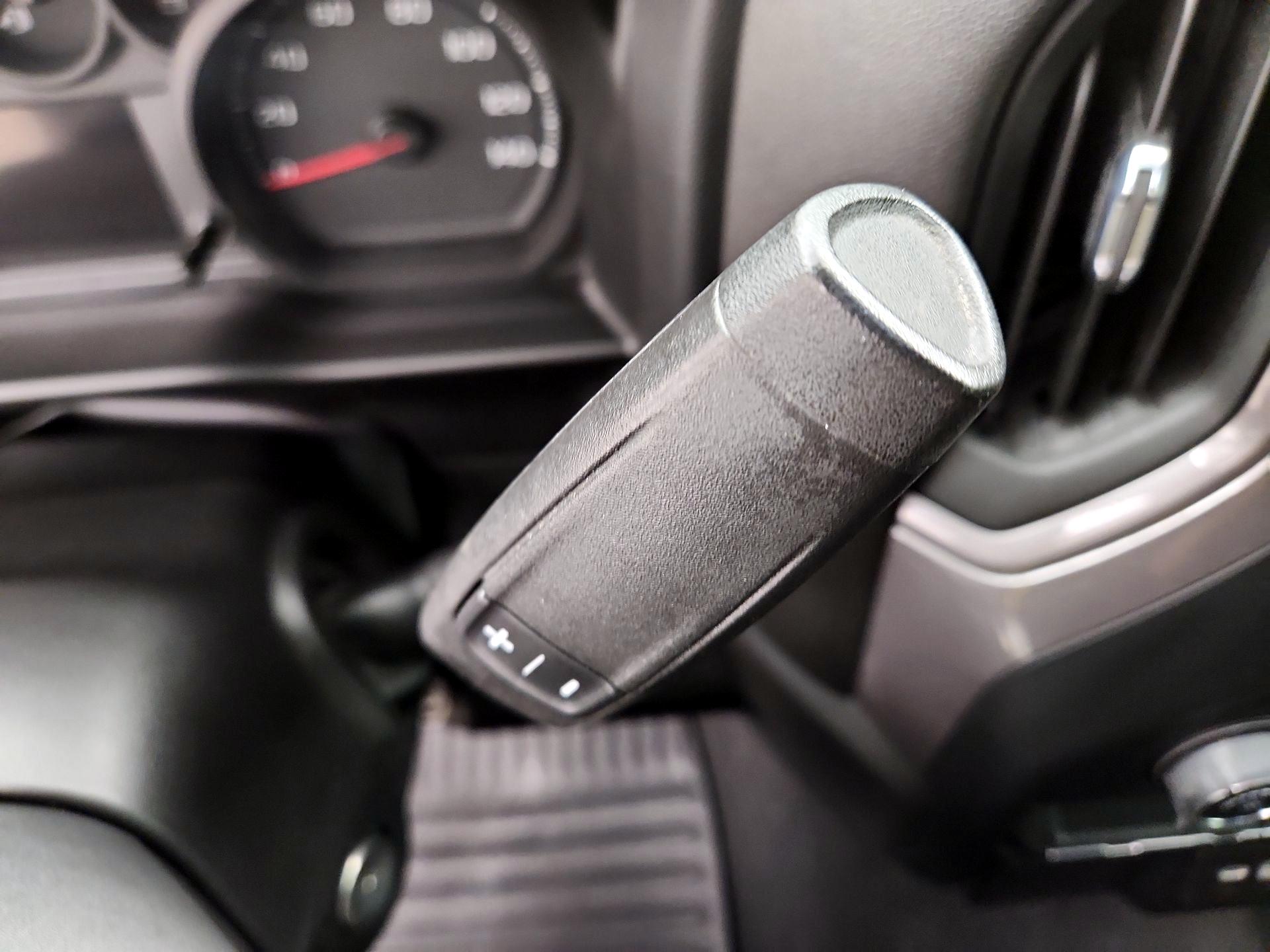 Thumbnail: 2022 Chevrolet Silverado 1500 - 17