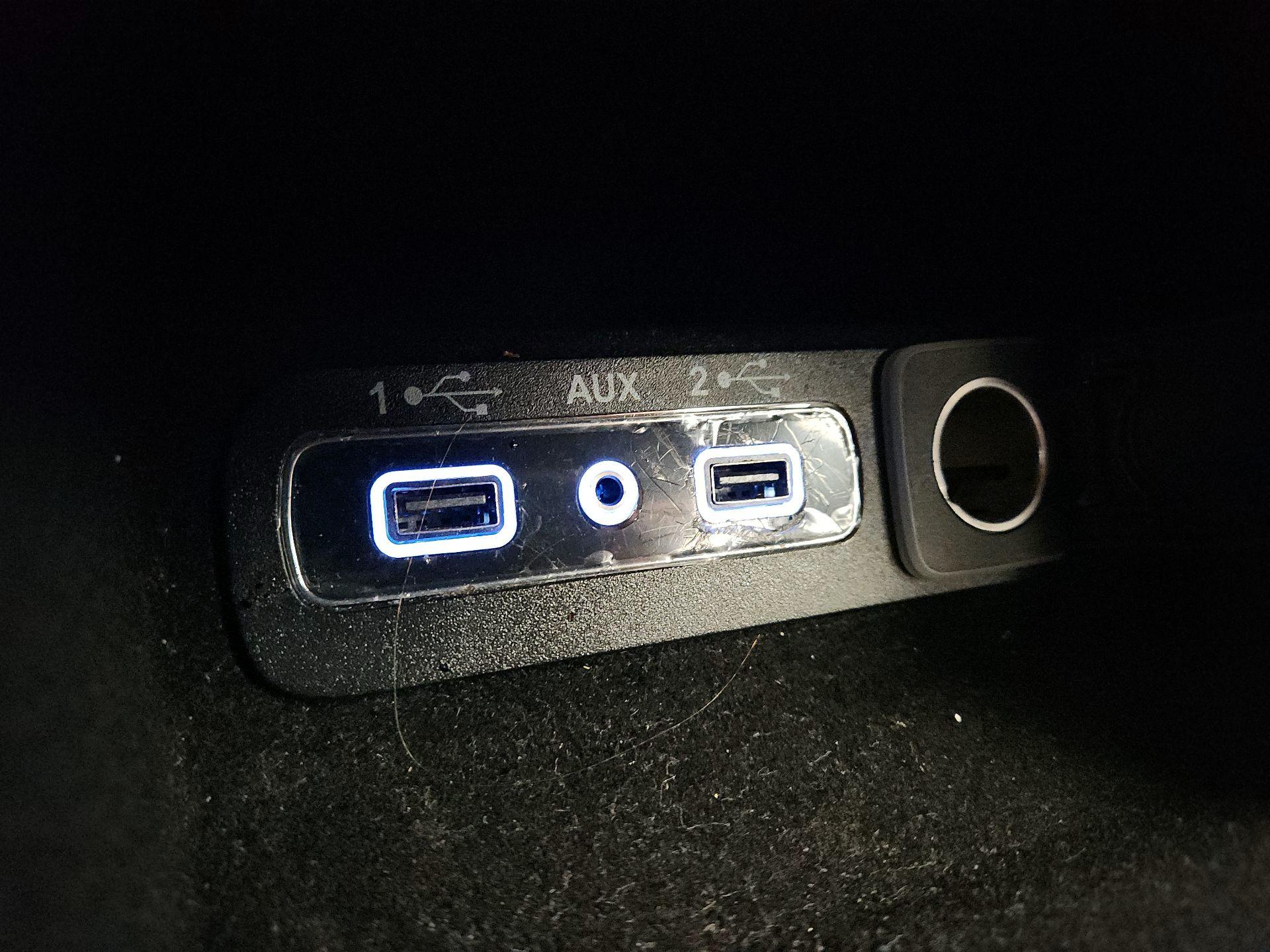 Thumbnail: 2020 Jeep Grand Cherokee - 19