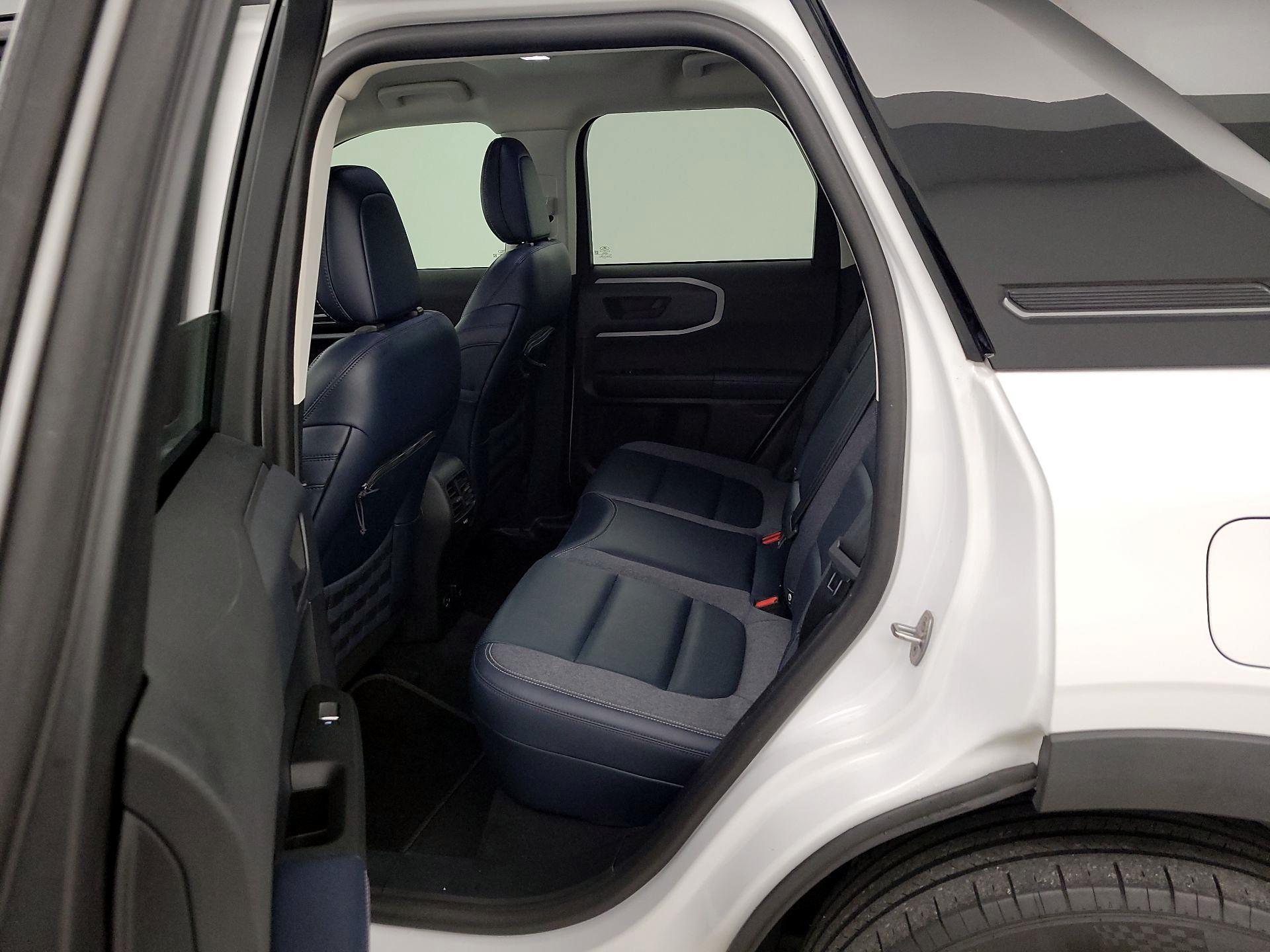 Thumbnail: 2021 Ford Bronco Sport - 20