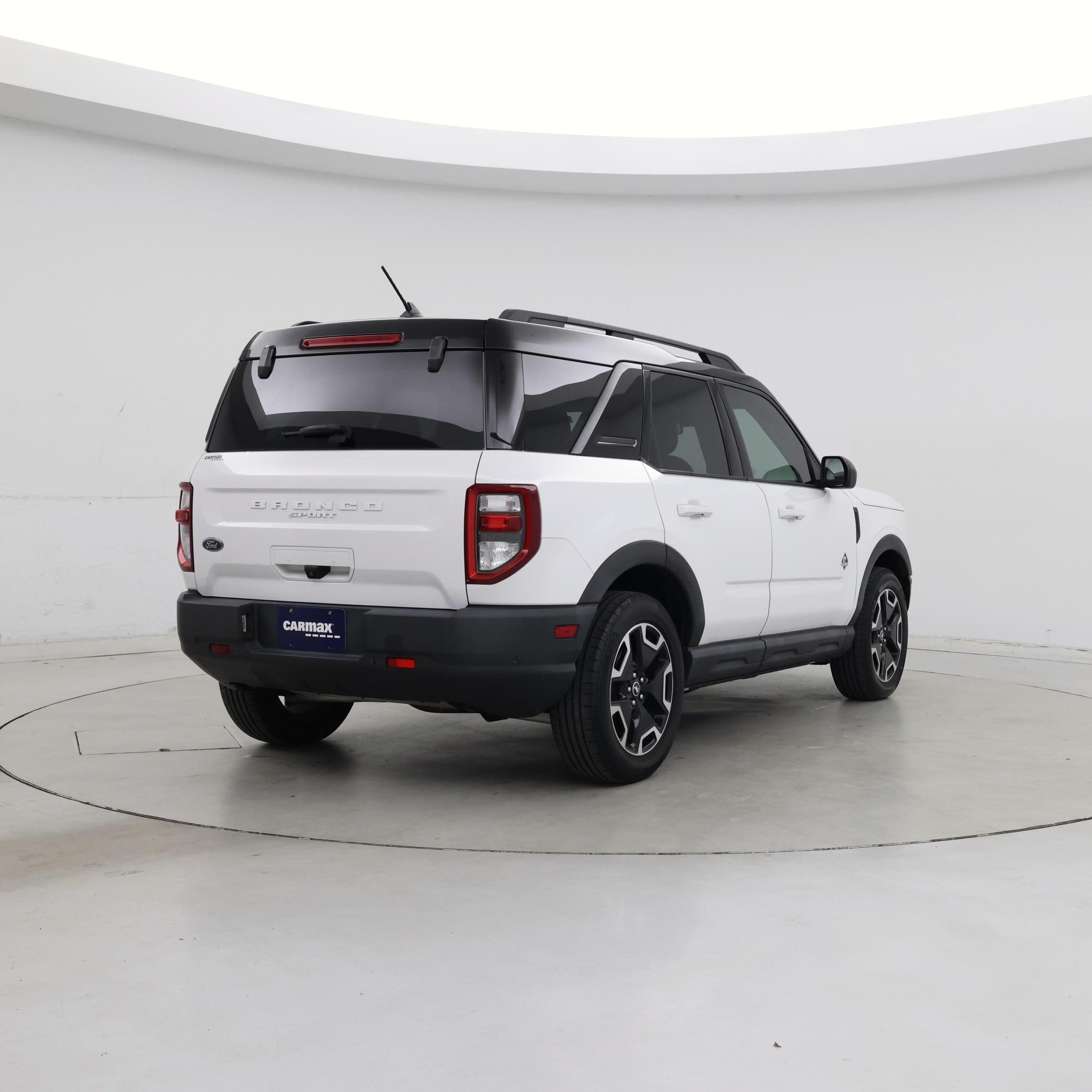 Thumbnail: 2021 Ford Bronco Sport - 8