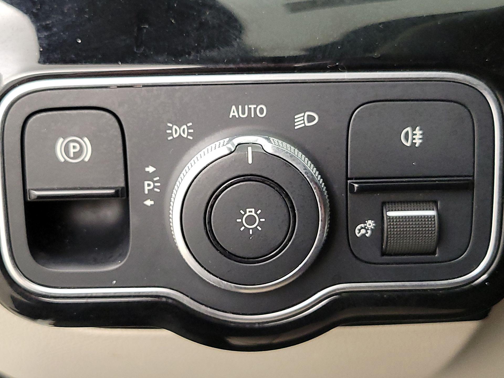 Thumbnail: 2023 Mercedes-Benz CLA - 13