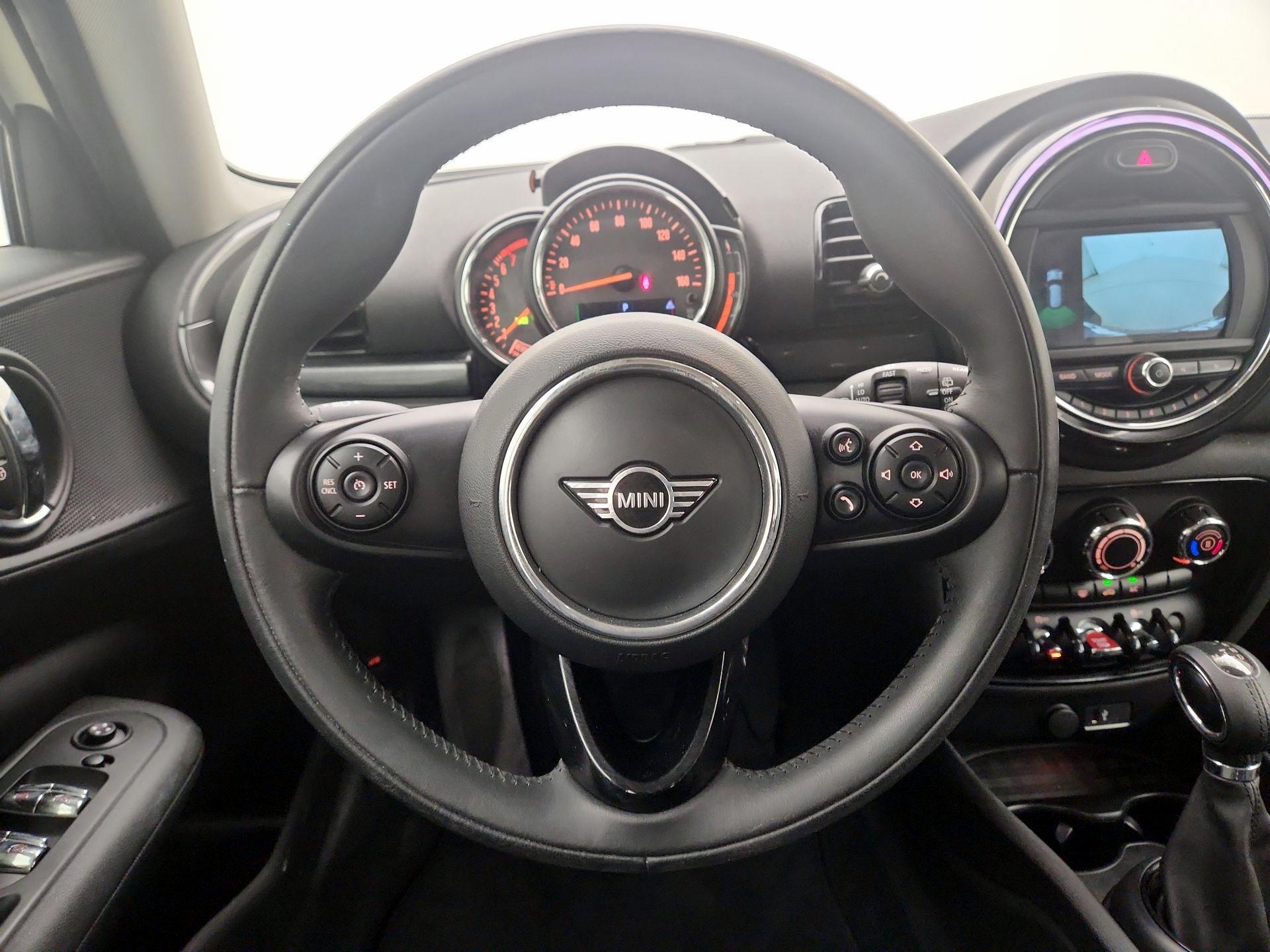 Thumbnail: 2019 MINI Cooper Clubman - 10