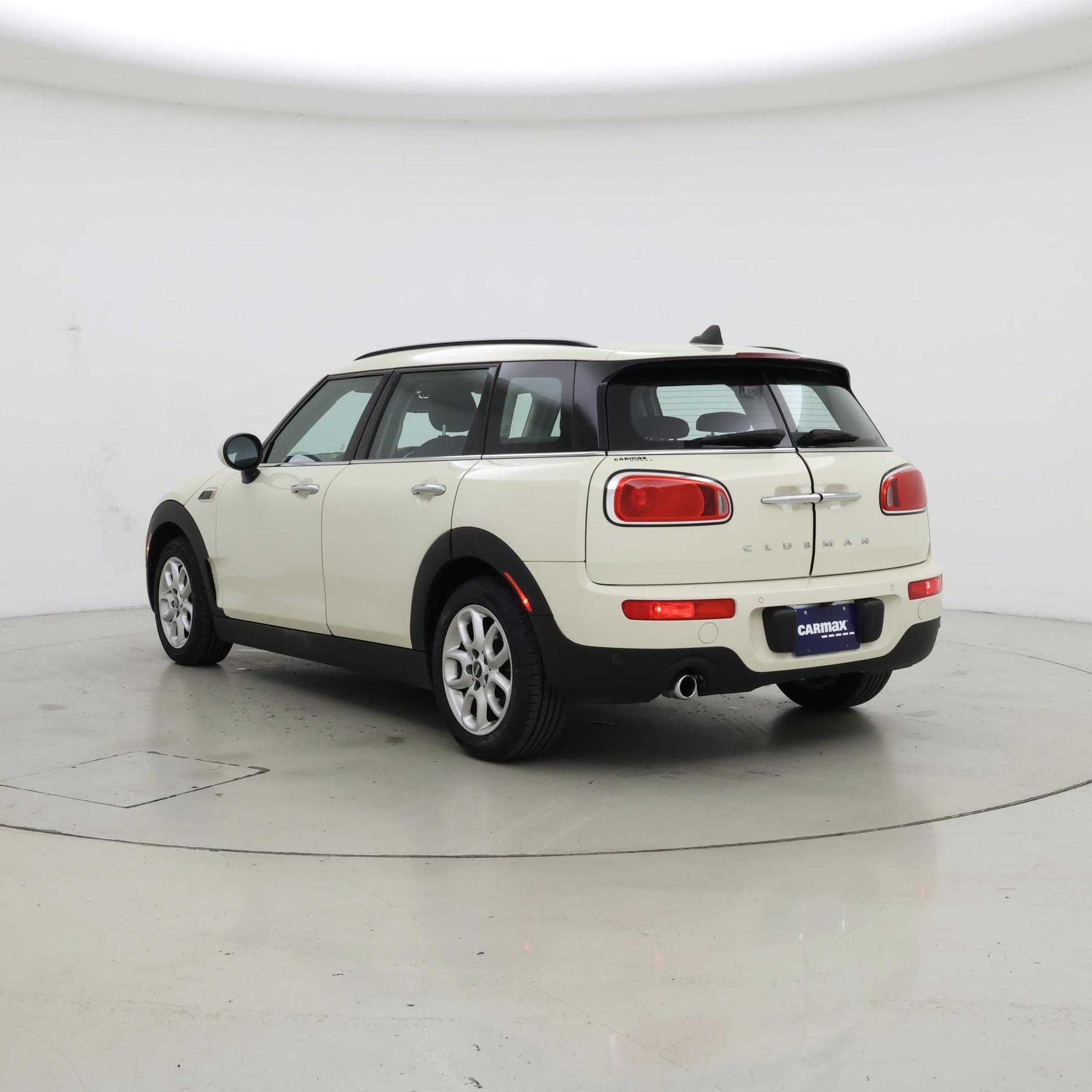 Thumbnail: 2019 MINI Cooper Clubman - 2