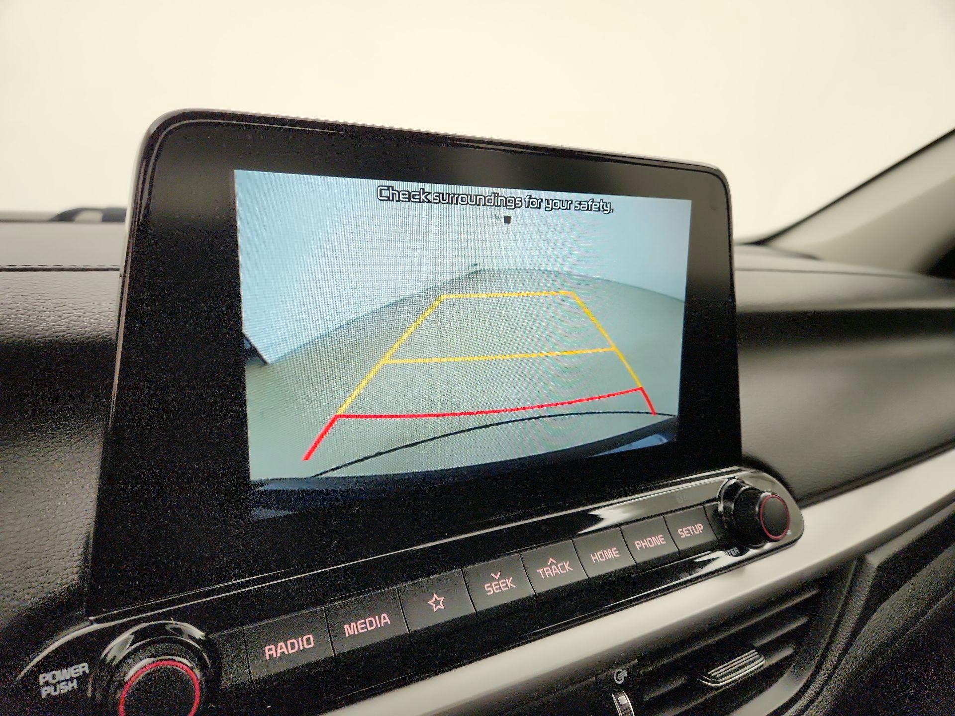 Thumbnail: 2021 Kia Forte - 14