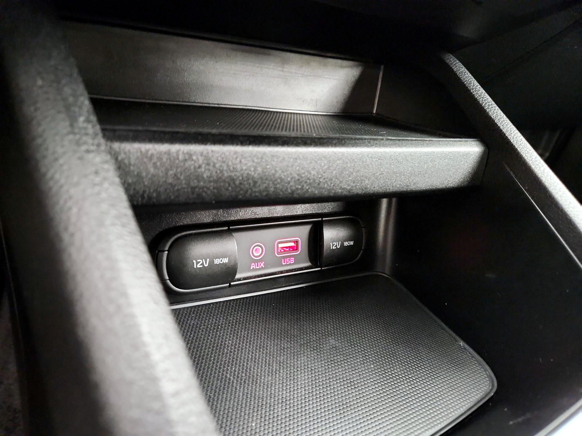 Thumbnail: 2021 Kia Forte - 18