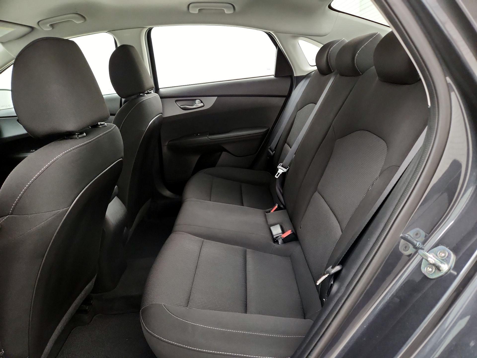 Thumbnail: 2021 Kia Forte - 19