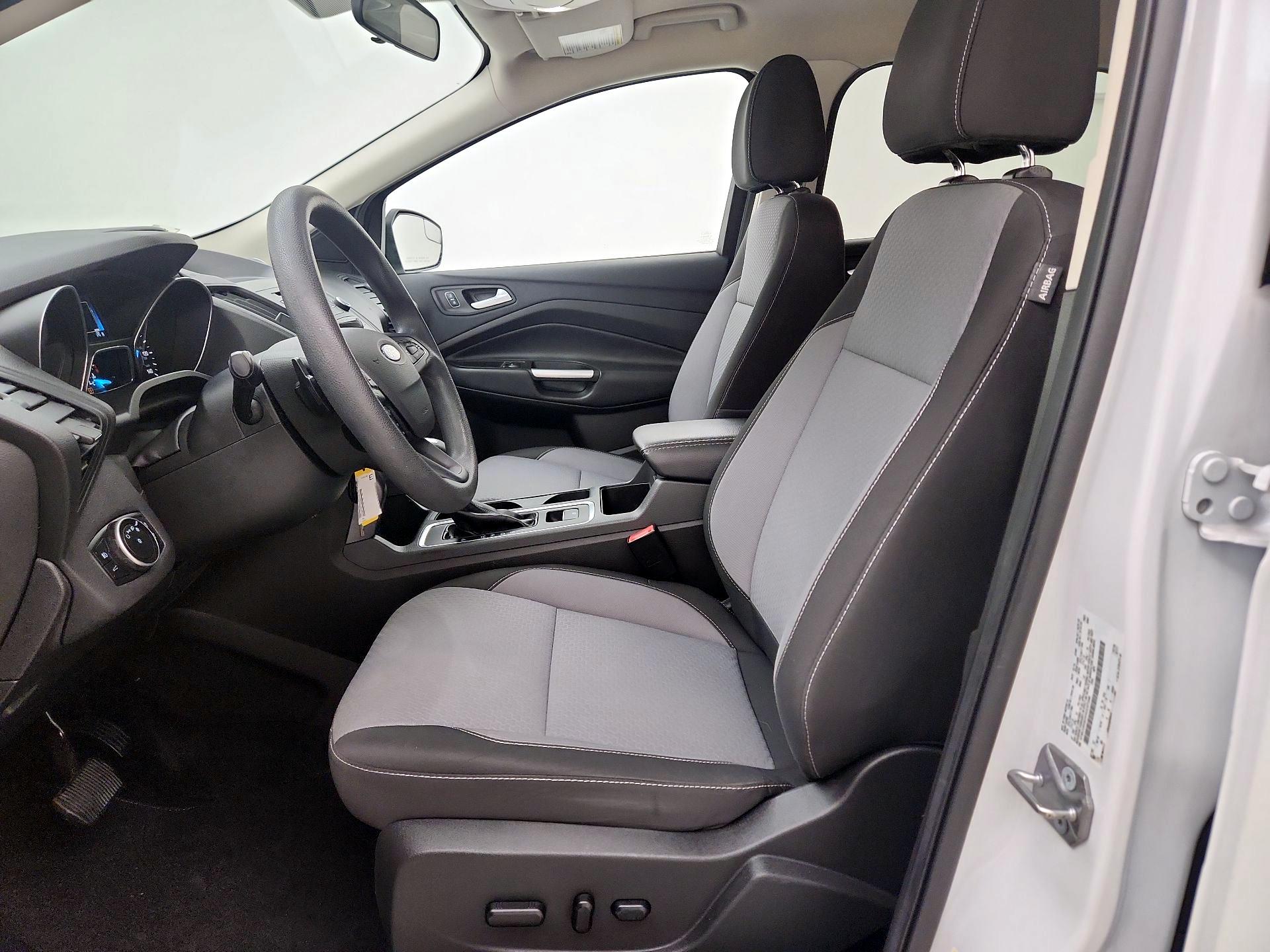 Thumbnail: 2017 Ford Escape - 11