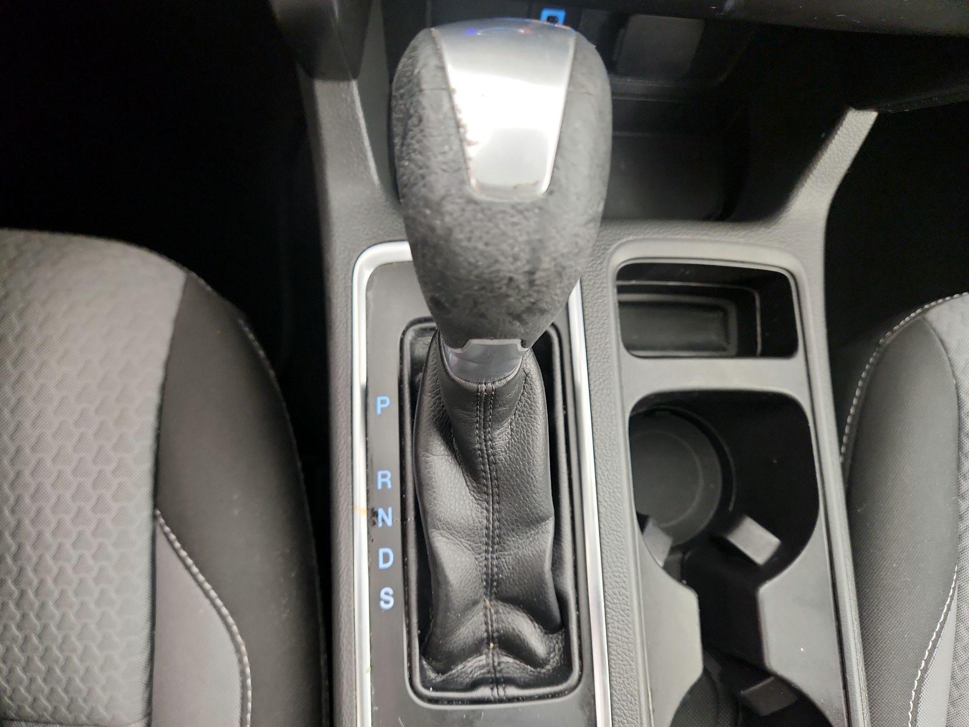 Thumbnail: 2017 Ford Escape - 17