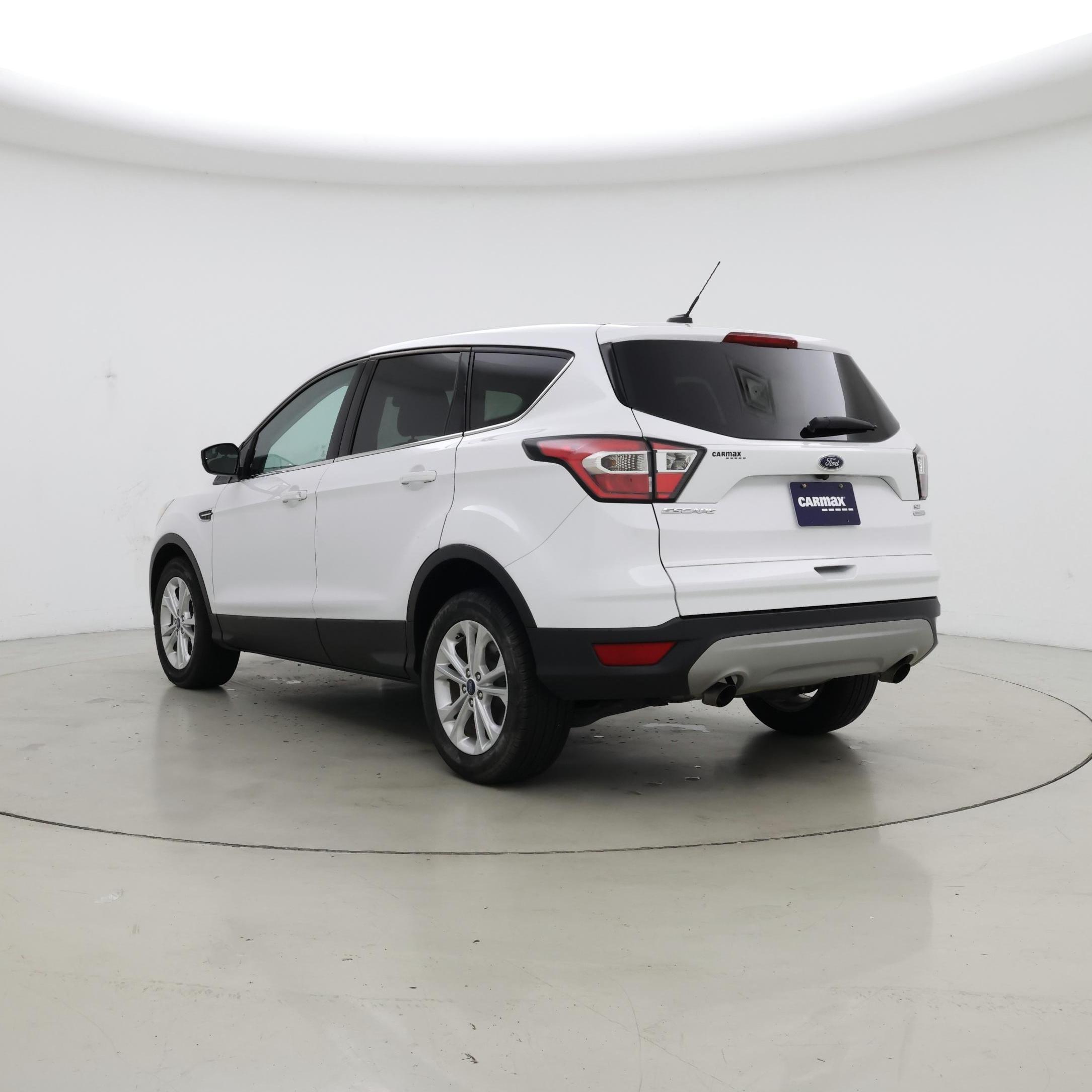 Thumbnail: 2017 Ford Escape - 2