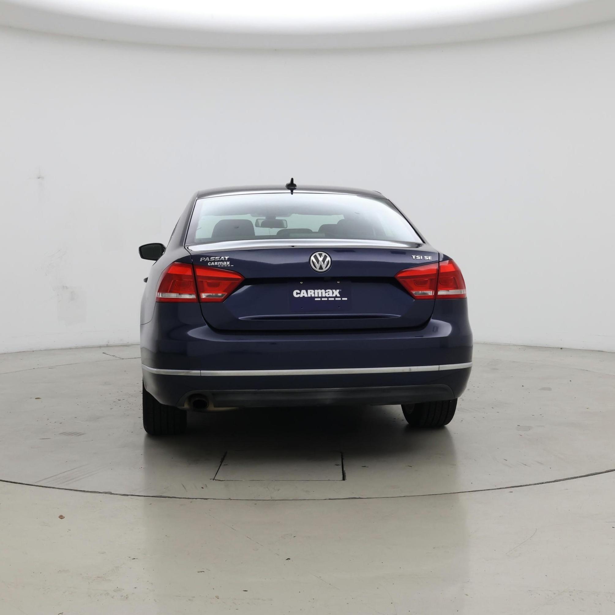 Thumbnail: 2015 Volkswagen Passat - 6