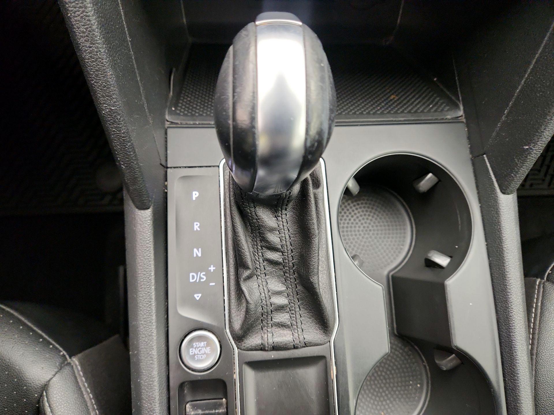 Thumbnail: 2019 Volkswagen Atlas - 17