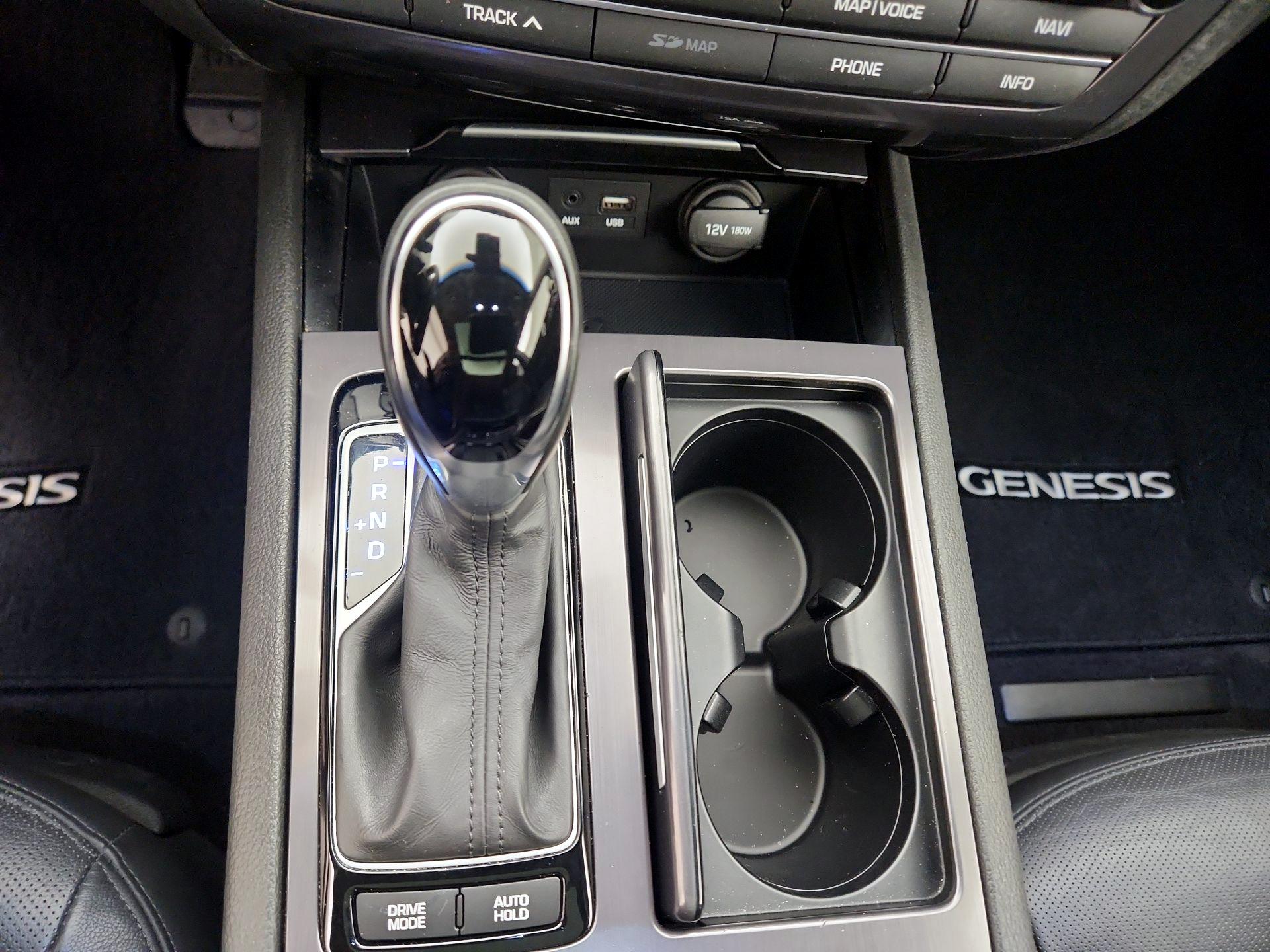 Thumbnail: 2017 Genesis G80 - 18