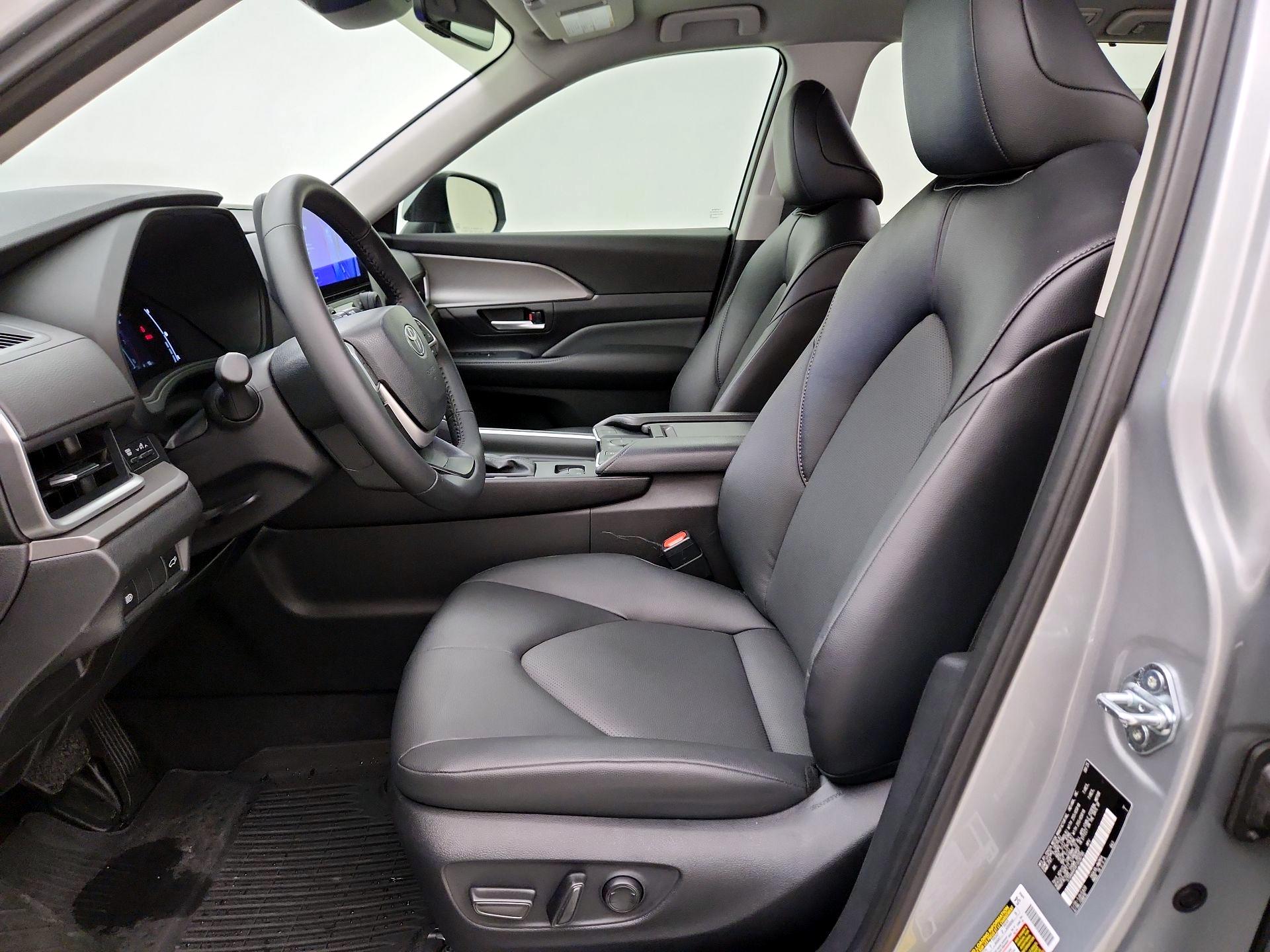 Thumbnail: 2026 Toyota Grand Highlander - 11