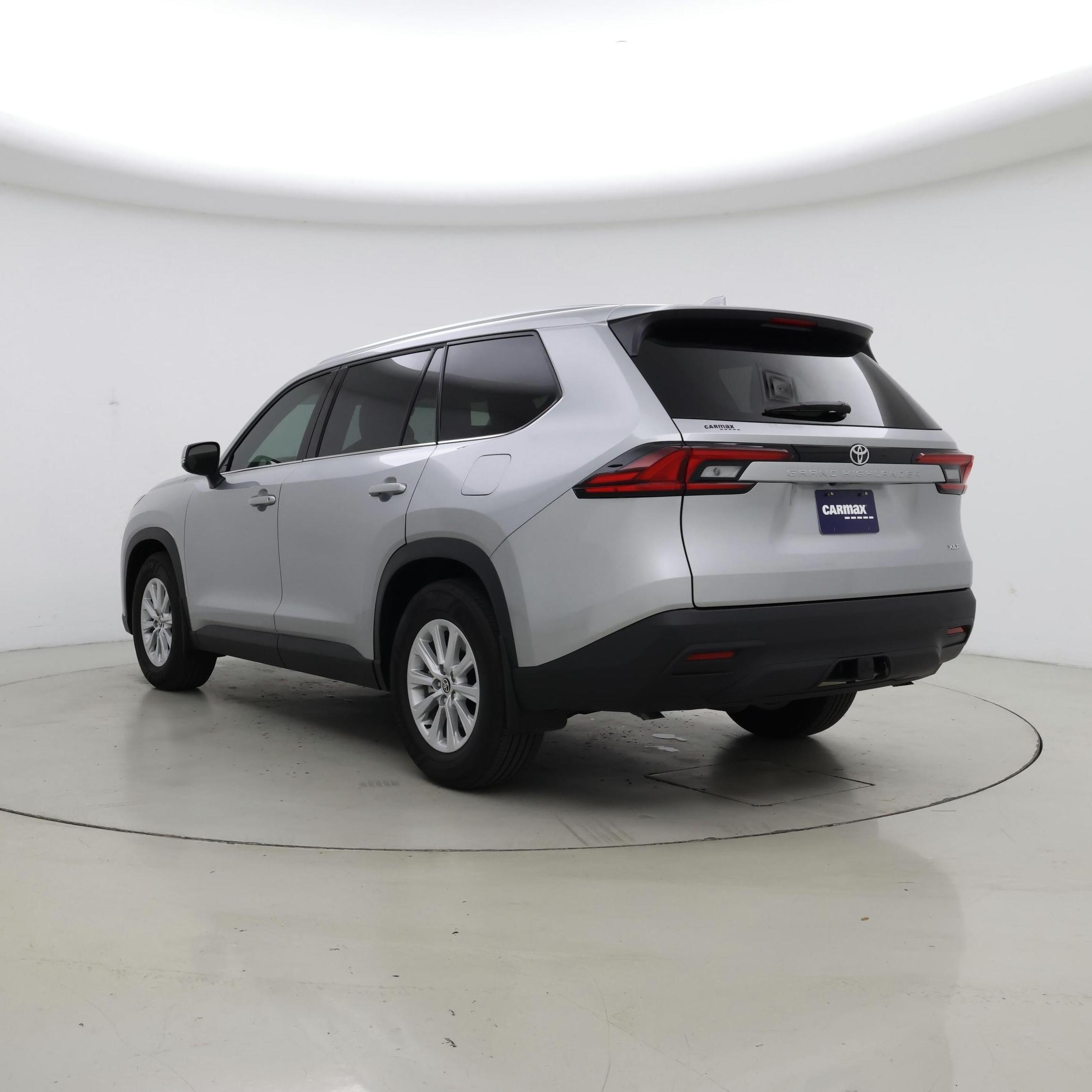 Thumbnail: 2026 Toyota Grand Highlander - 2