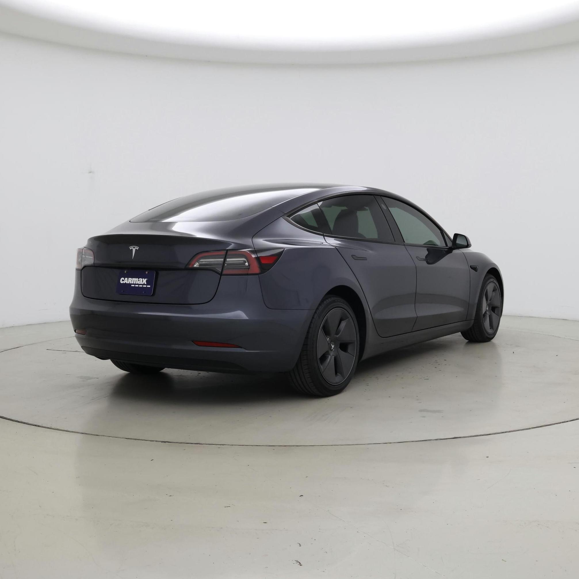 Thumbnail: 2023 Tesla Model 3 - 8