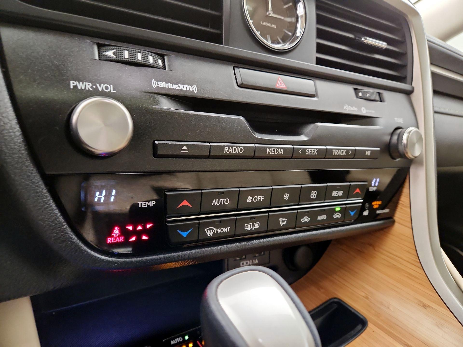 Thumbnail: 2021 Lexus RX - 17