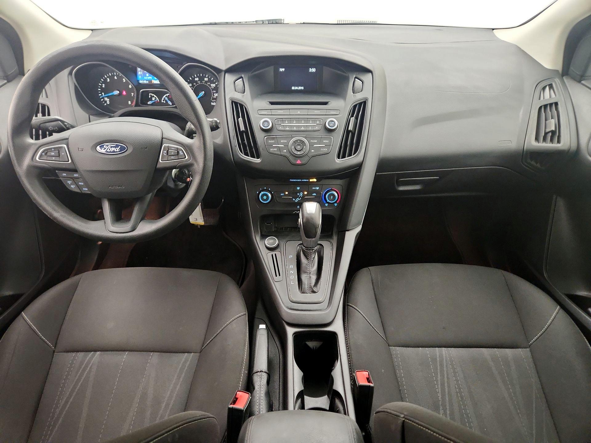 Thumbnail: 2015 Ford Focus - 9
