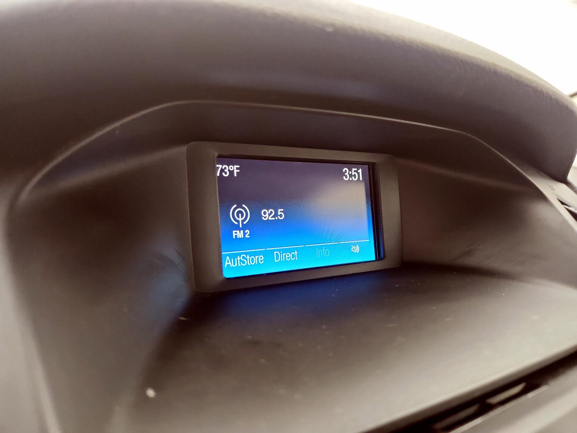 Thumbnail: 2015 Ford Focus - 15