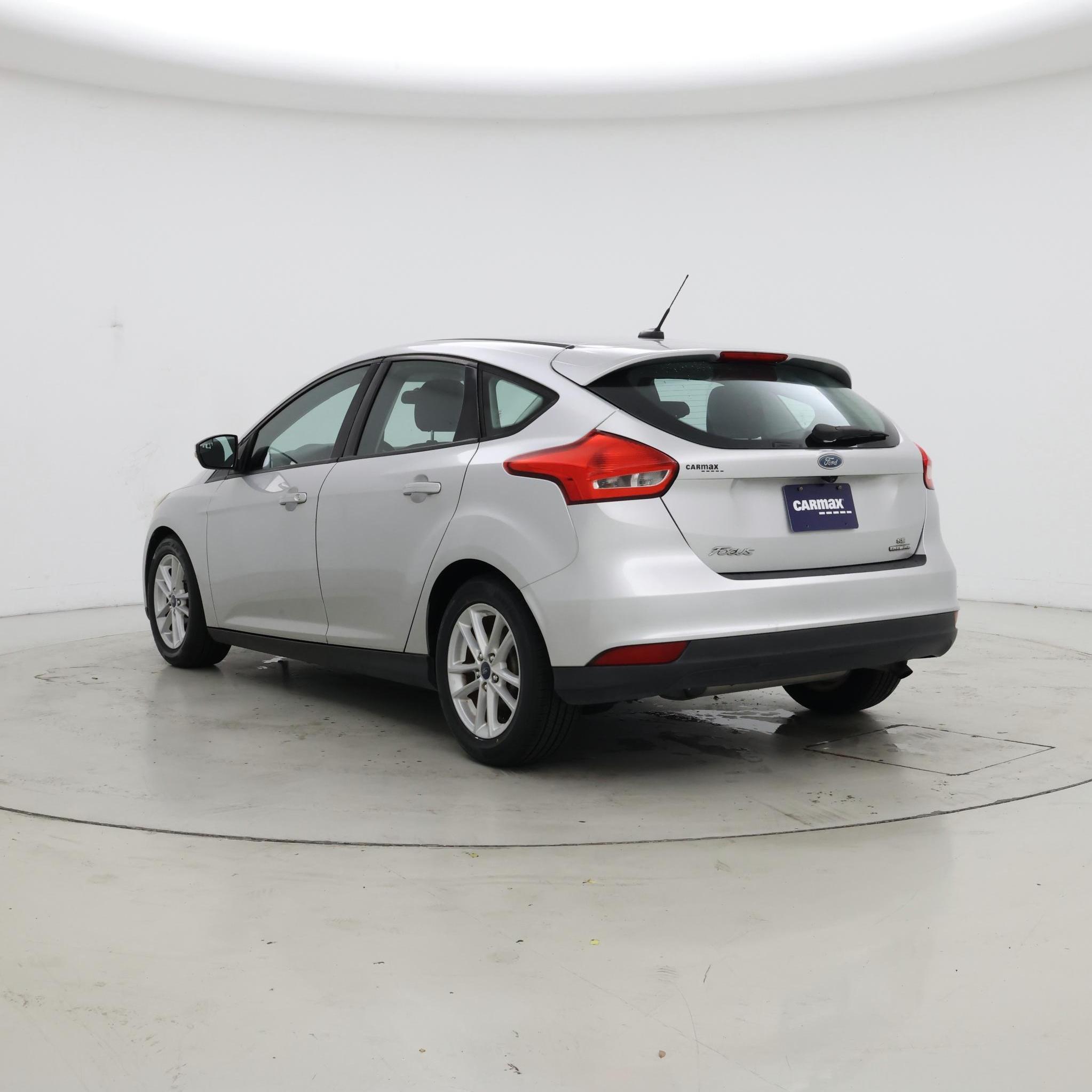 Thumbnail: 2015 Ford Focus - 2