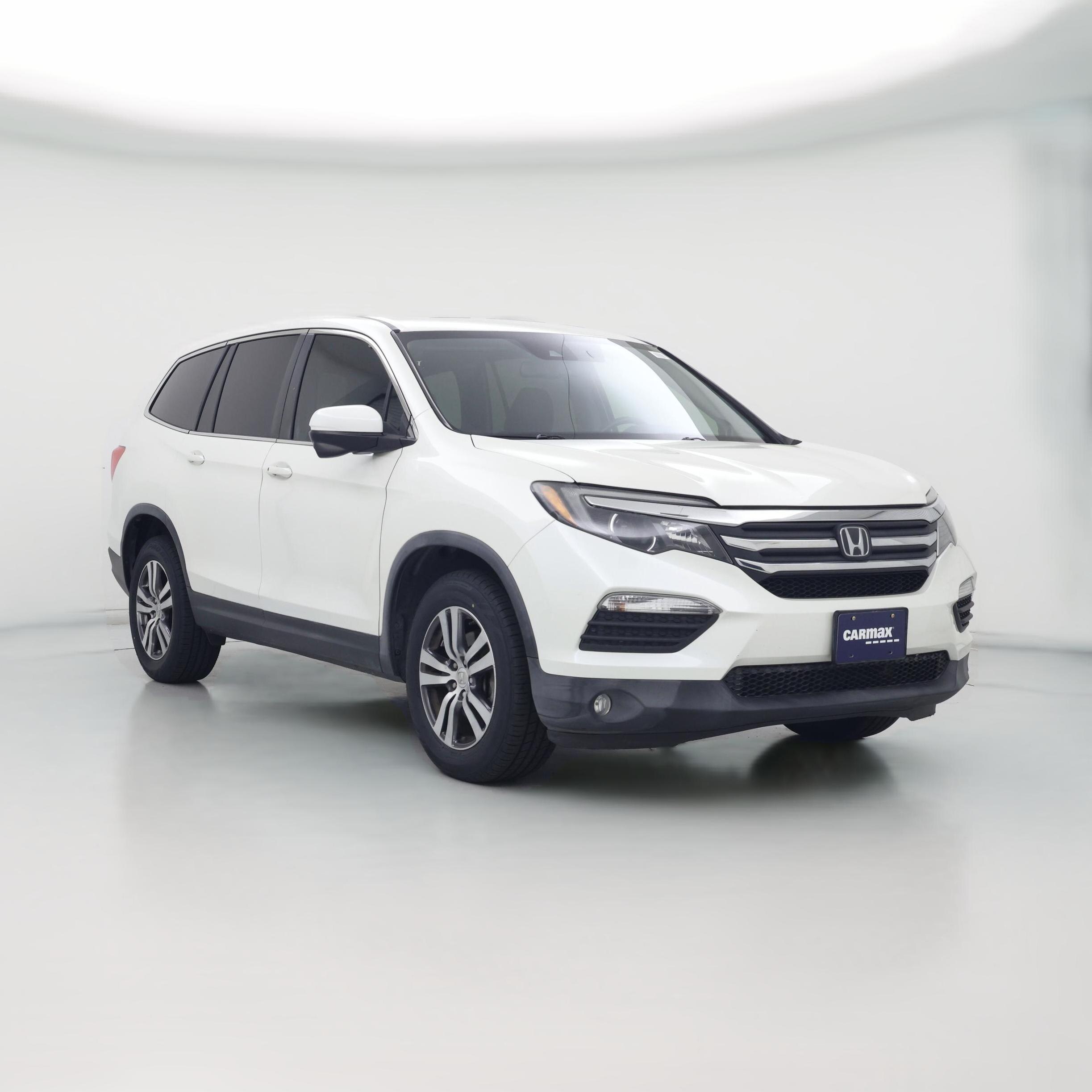 Thumbnail: 2017 Honda Pilot - 1