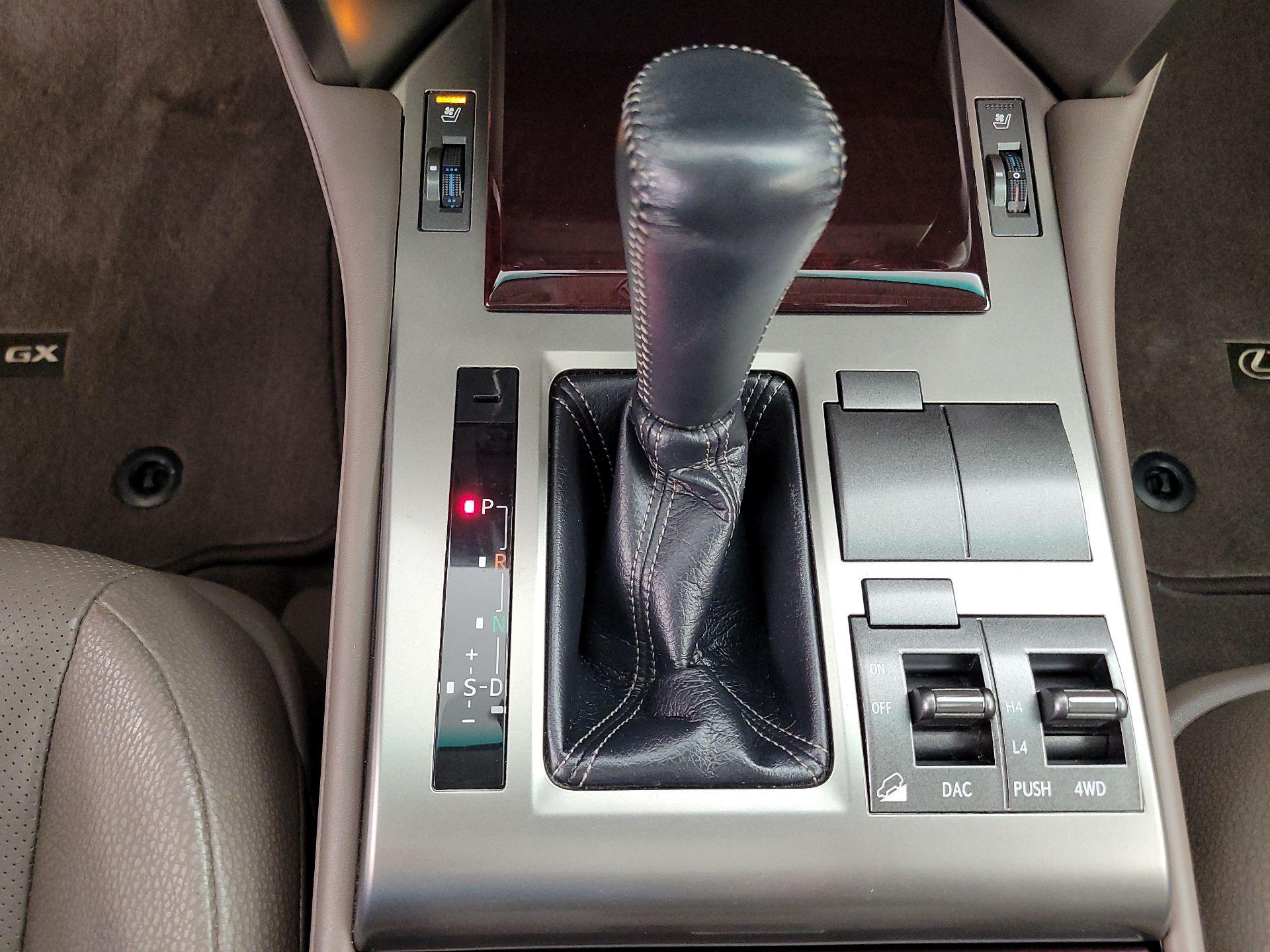 Thumbnail: 2017 Lexus GX - 18