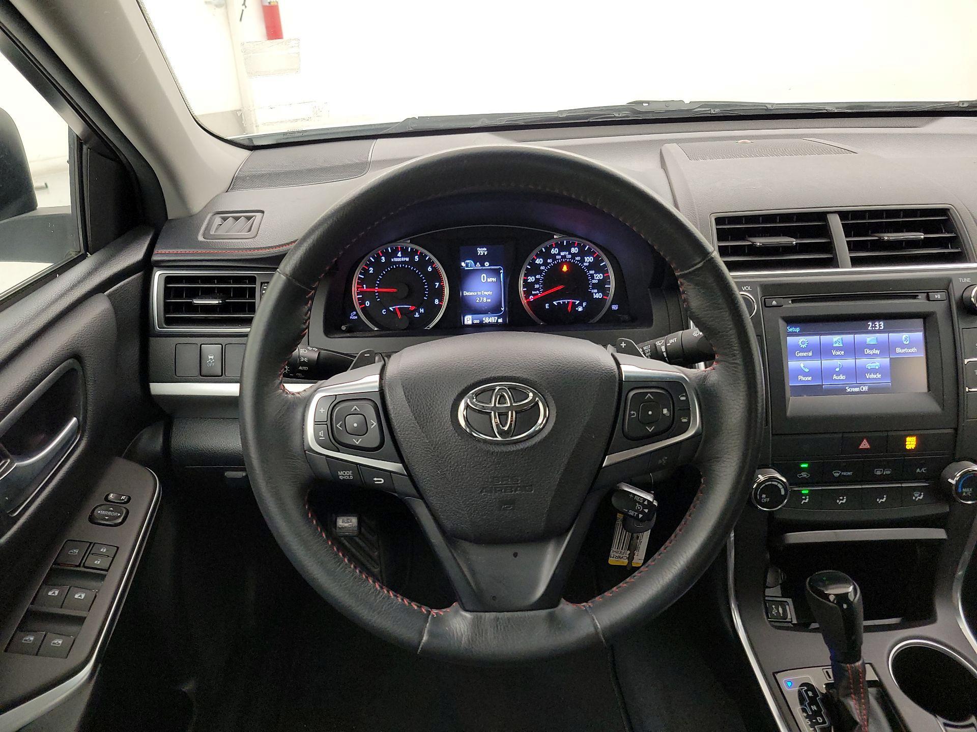 Thumbnail: 2017 Toyota Camry - 10