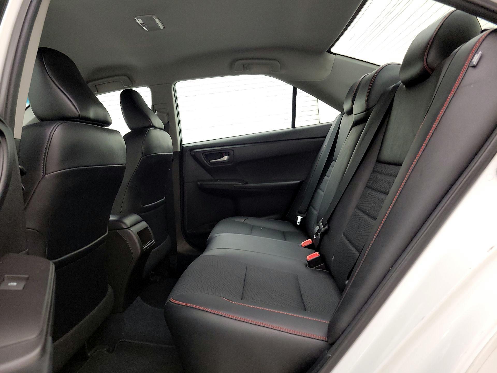 Thumbnail: 2017 Toyota Camry - 19