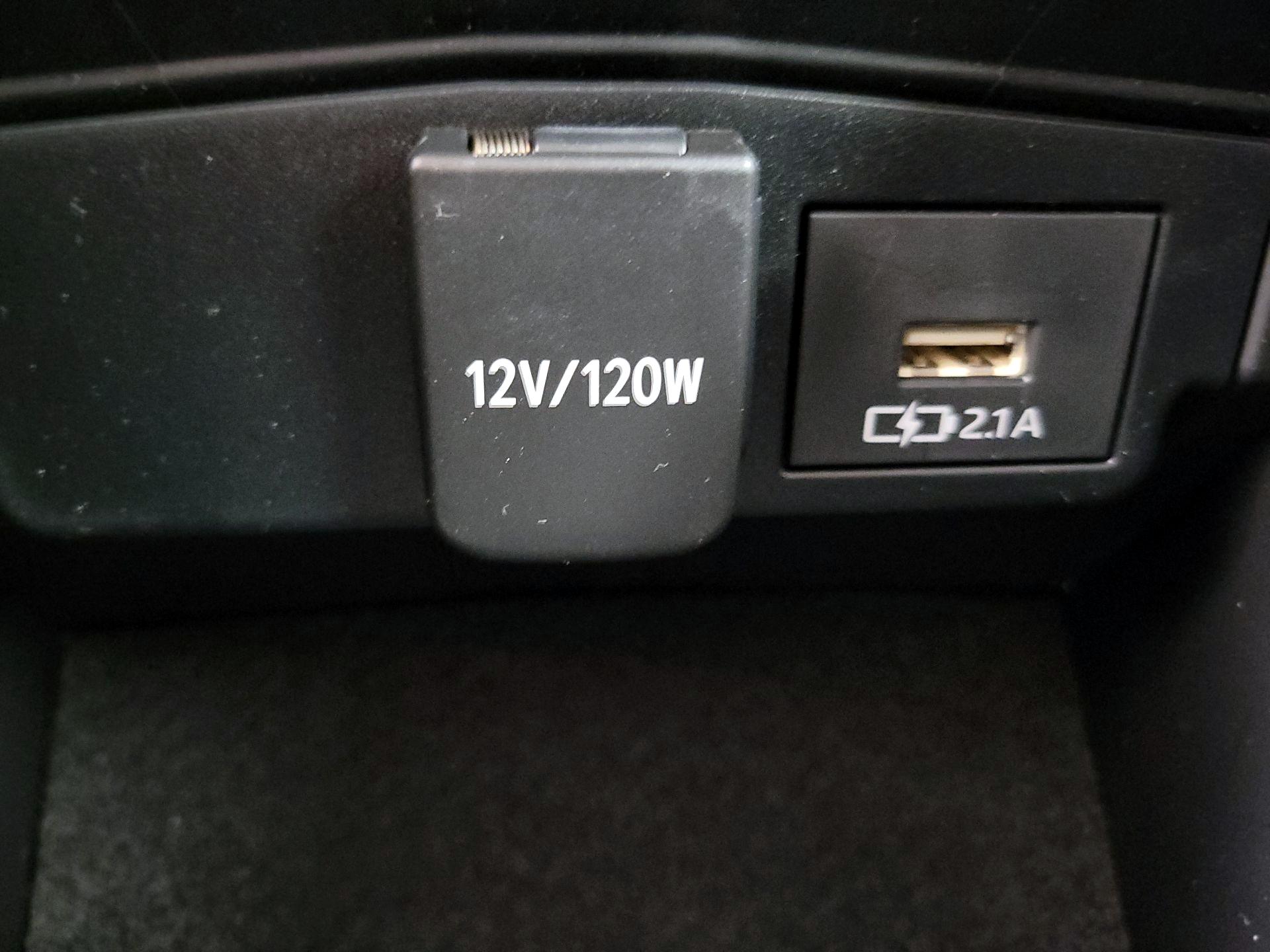 Thumbnail: 2021 Toyota Corolla - 18