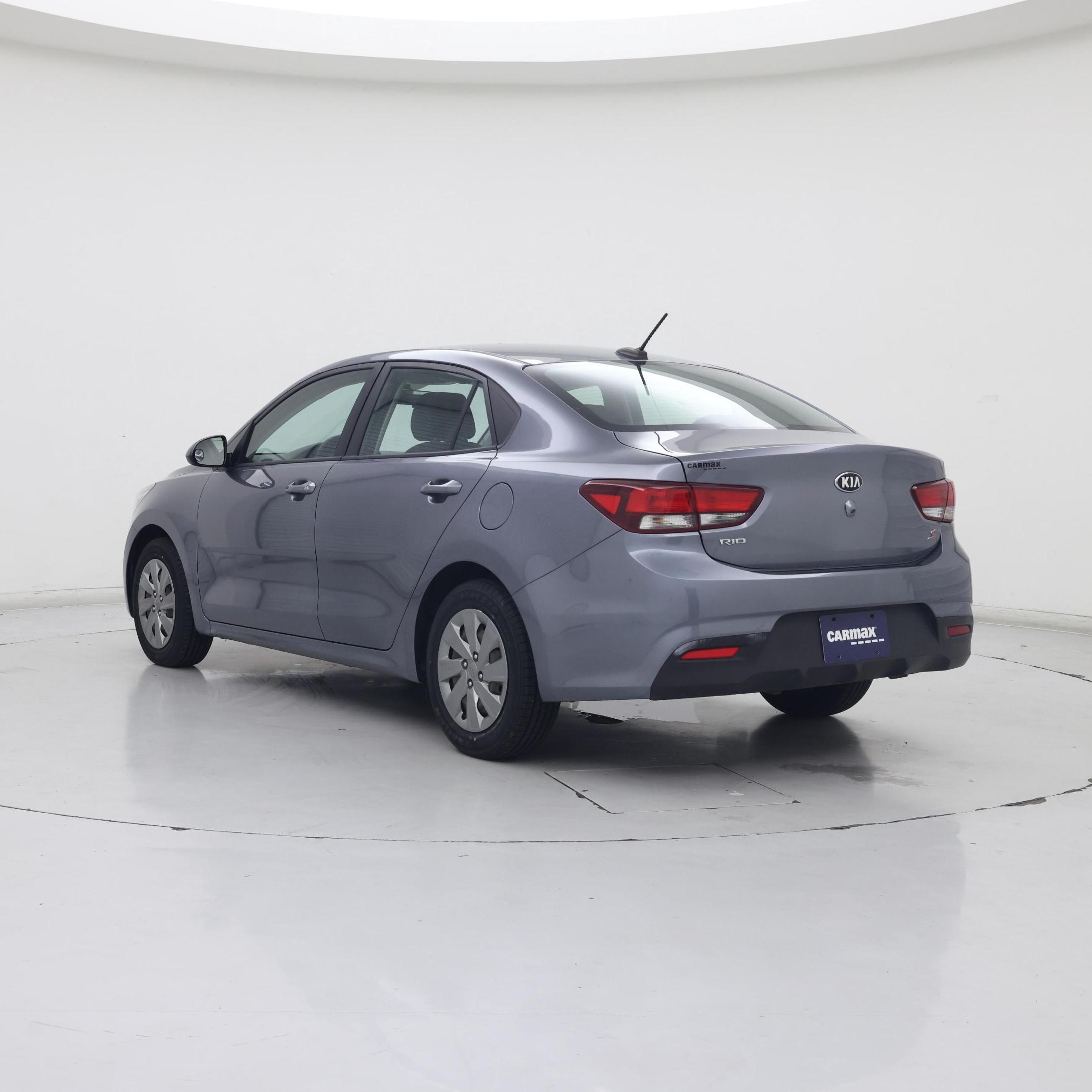 Thumbnail: 2020 Kia Rio - 2