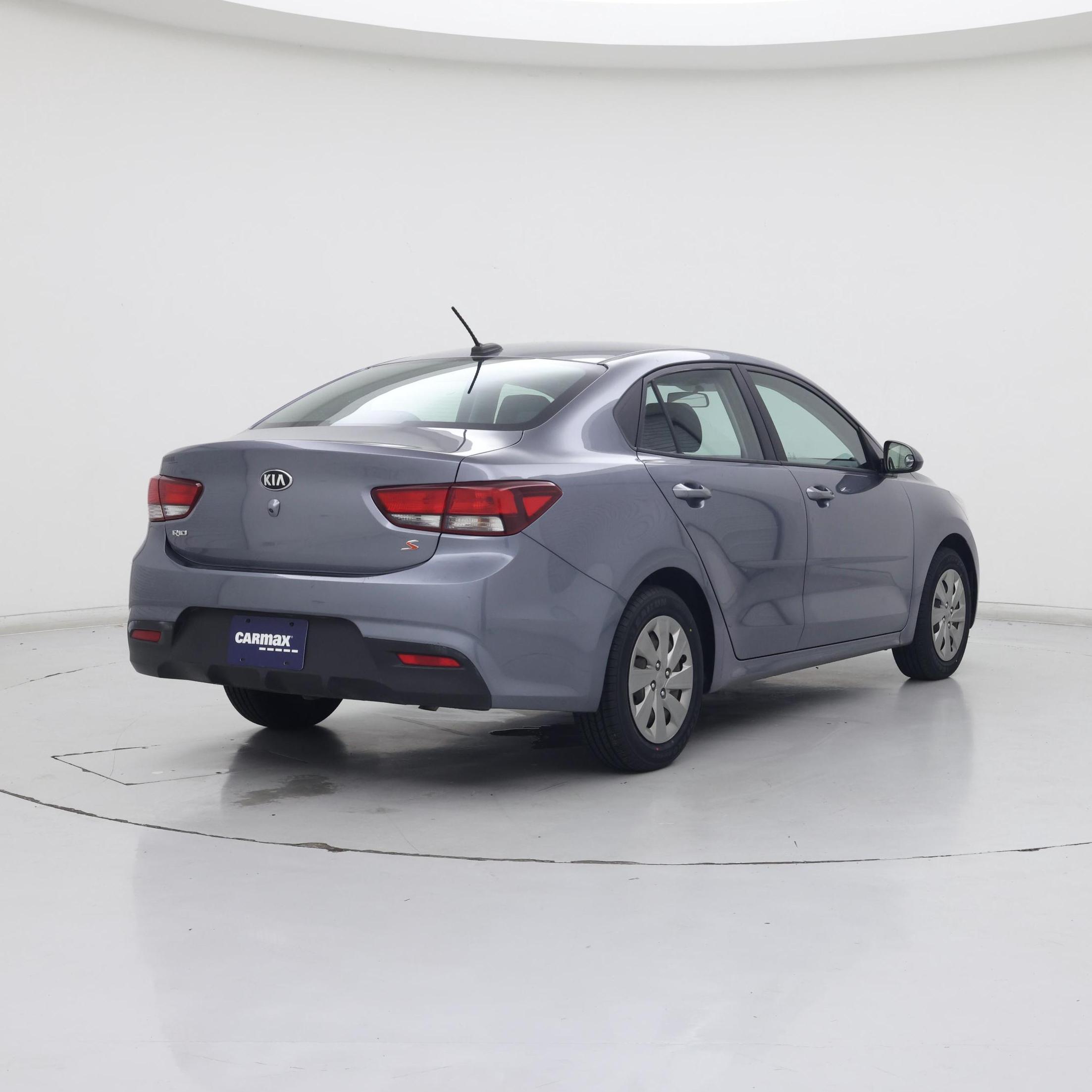 Thumbnail: 2020 Kia Rio - 8