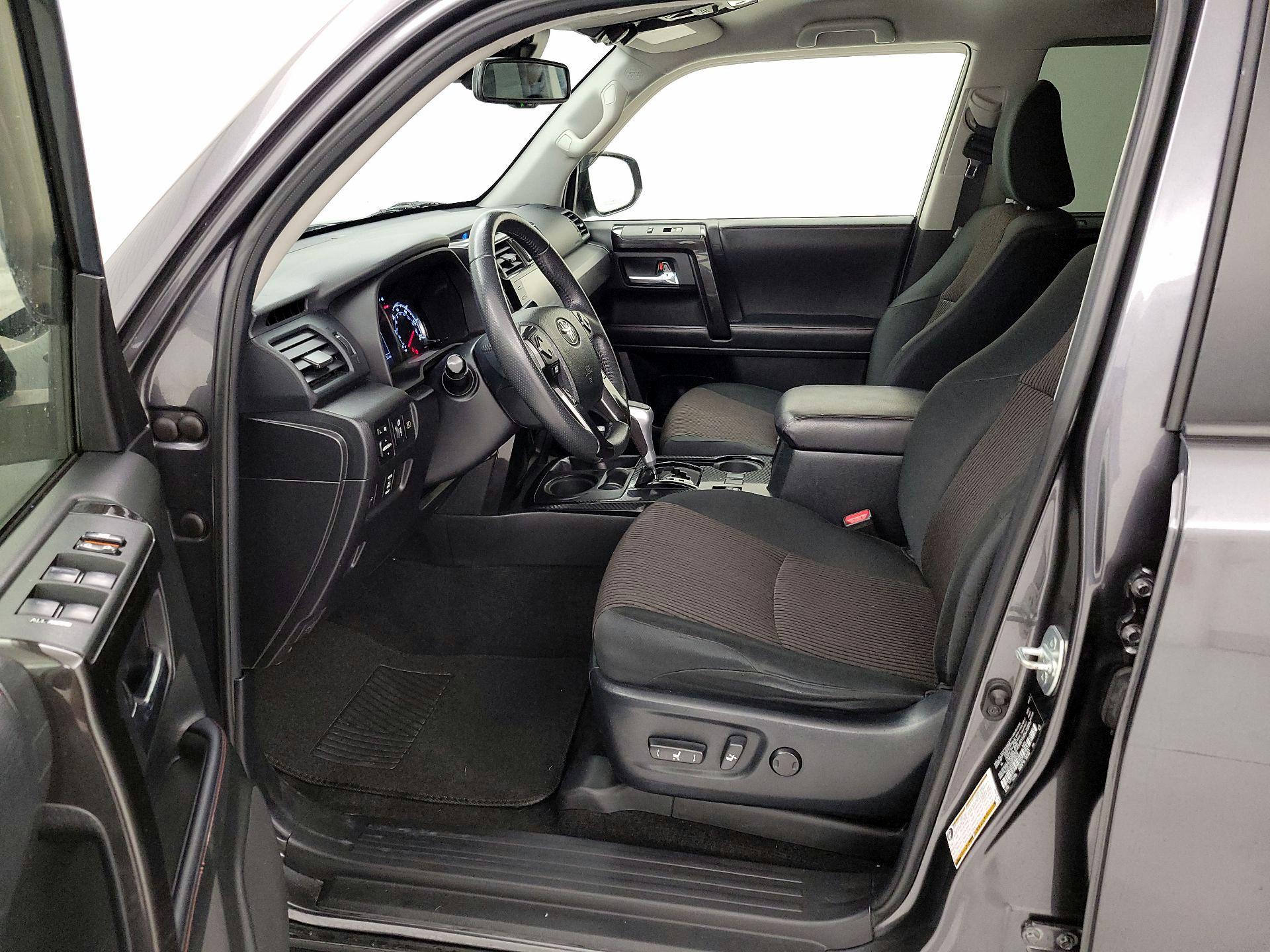 Thumbnail: 2021 Toyota 4Runner - 11