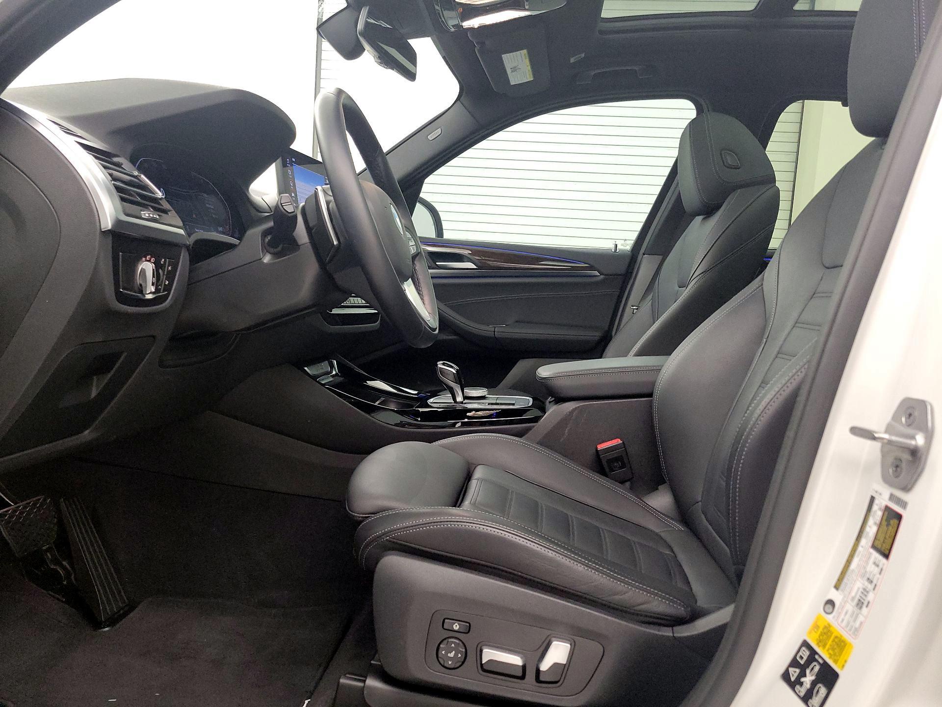 Thumbnail: 2022 BMW X3 - 20