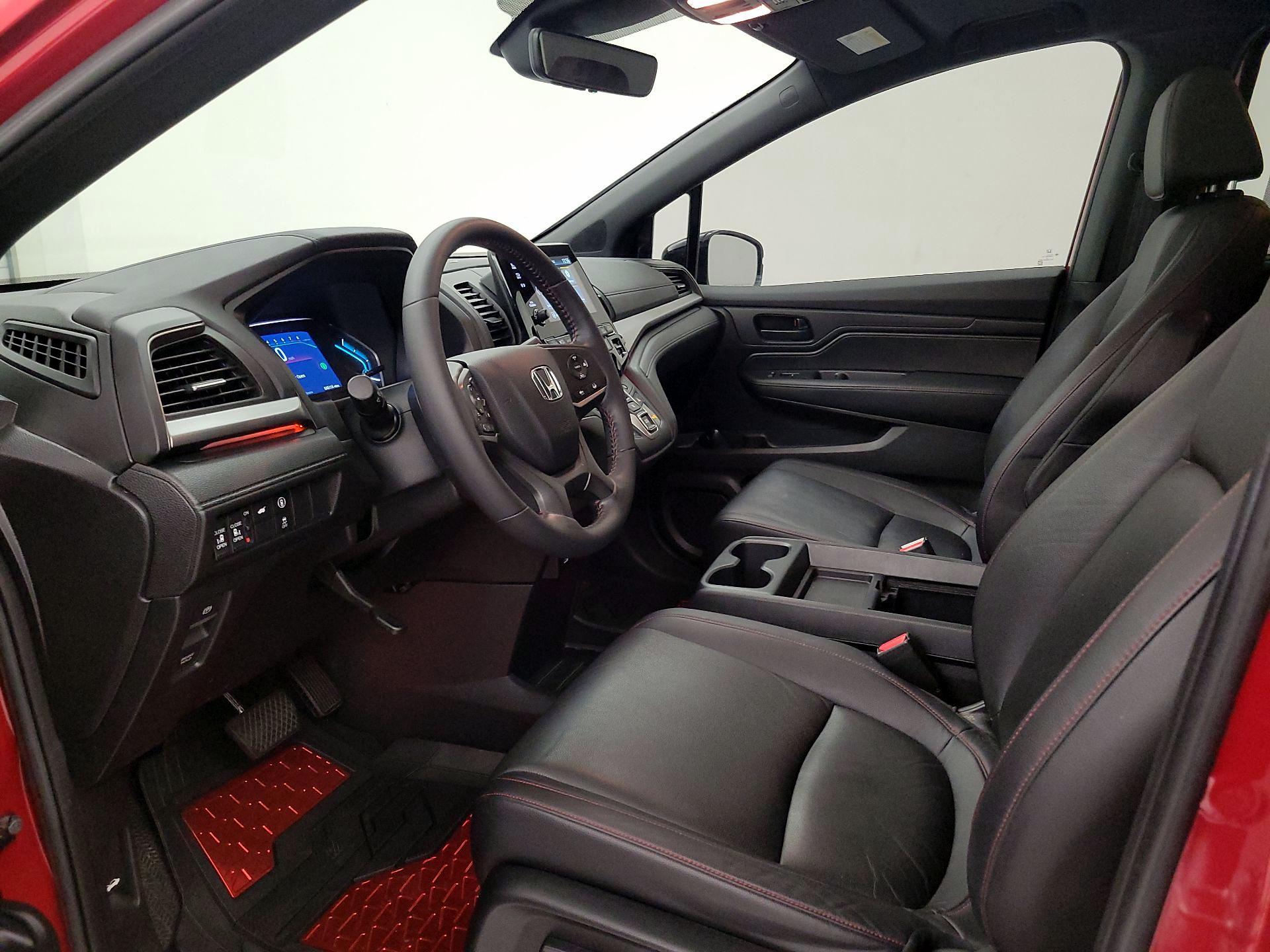 Thumbnail: 2023 Honda Odyssey - 11