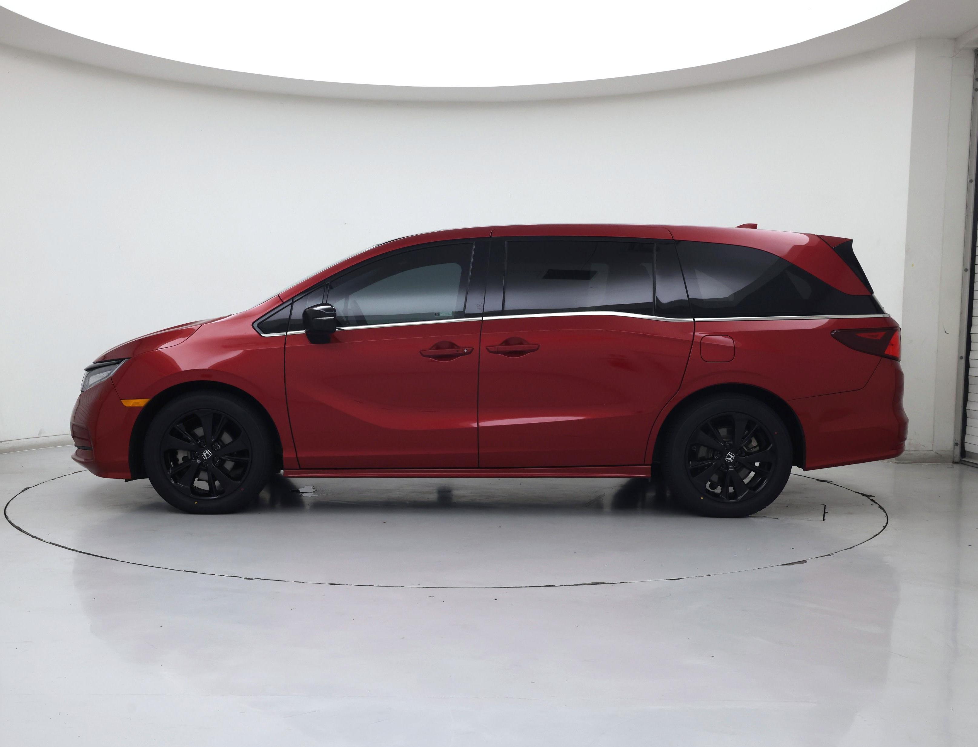 Thumbnail: 2023 Honda Odyssey - 3
