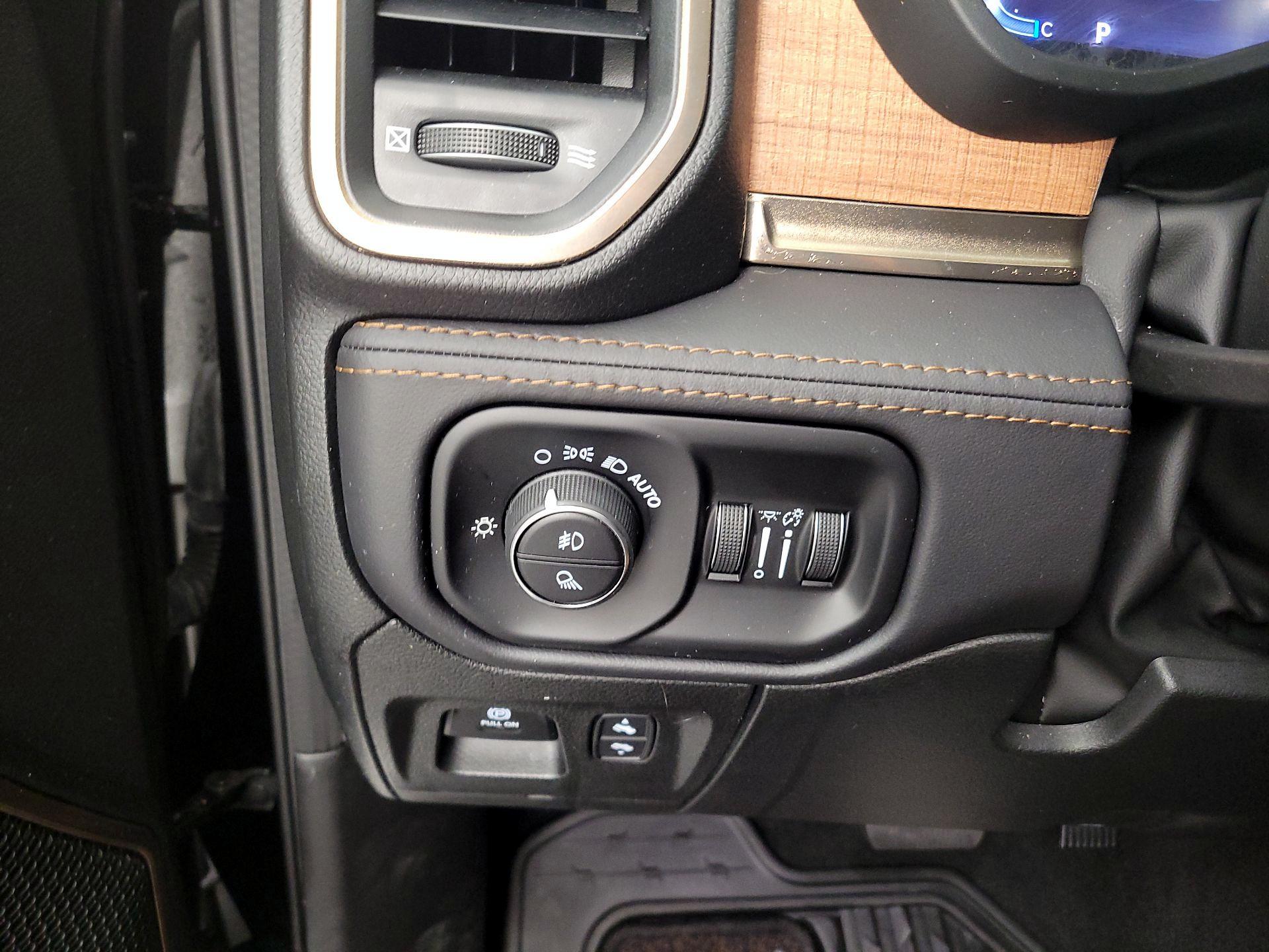 Thumbnail: 2023 RAM 1500 - 13