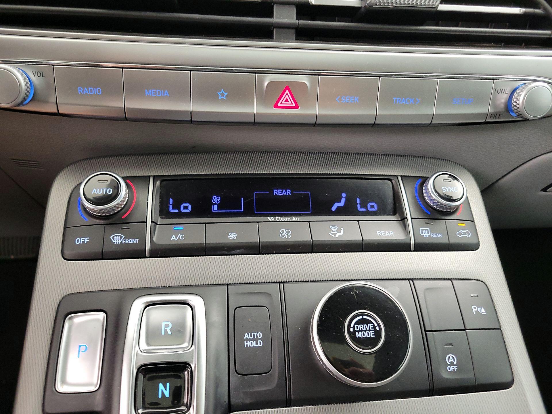 Thumbnail: 2022 Hyundai Palisade - 16