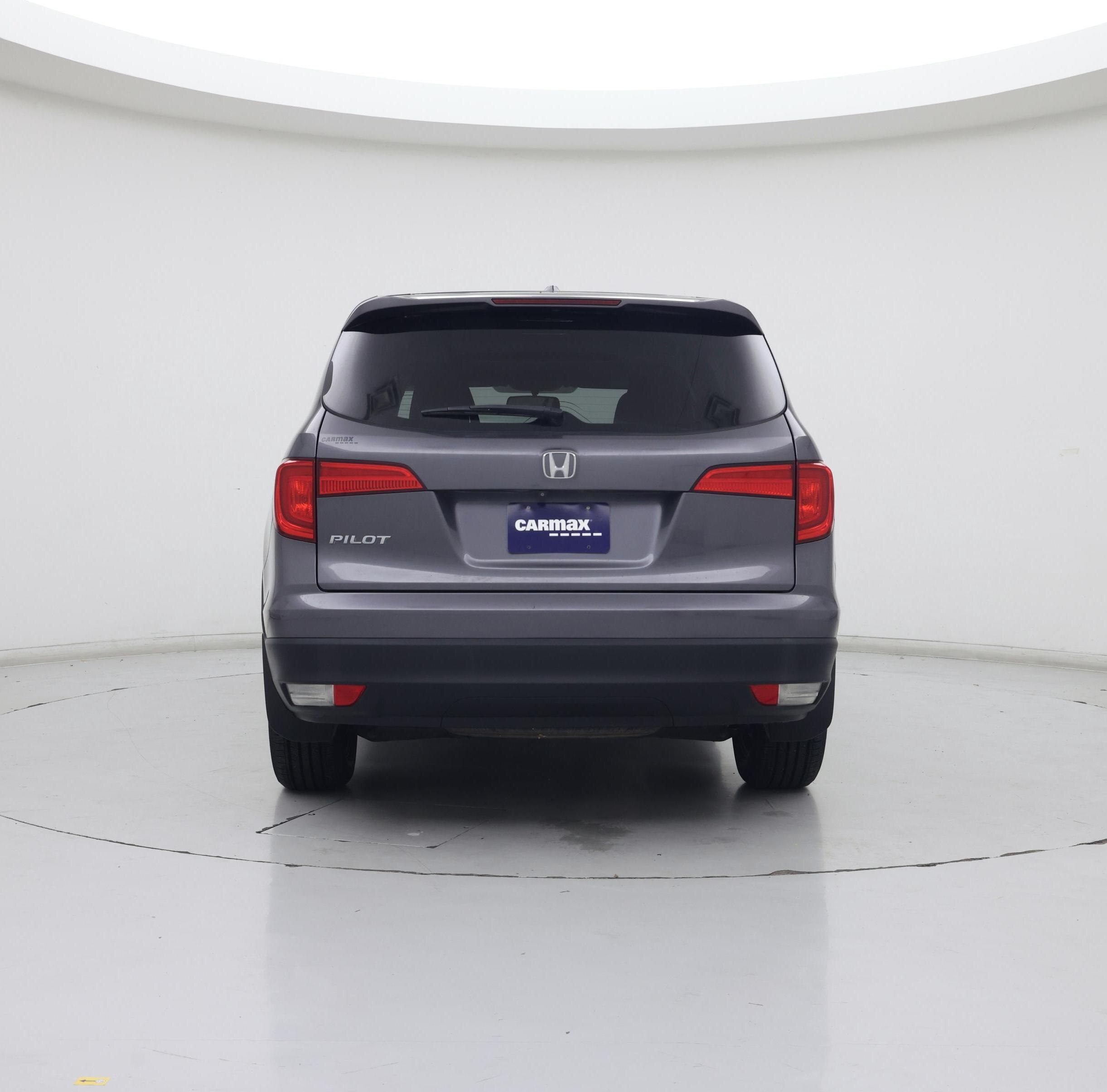 Thumbnail: 2017 Honda Pilot - 6