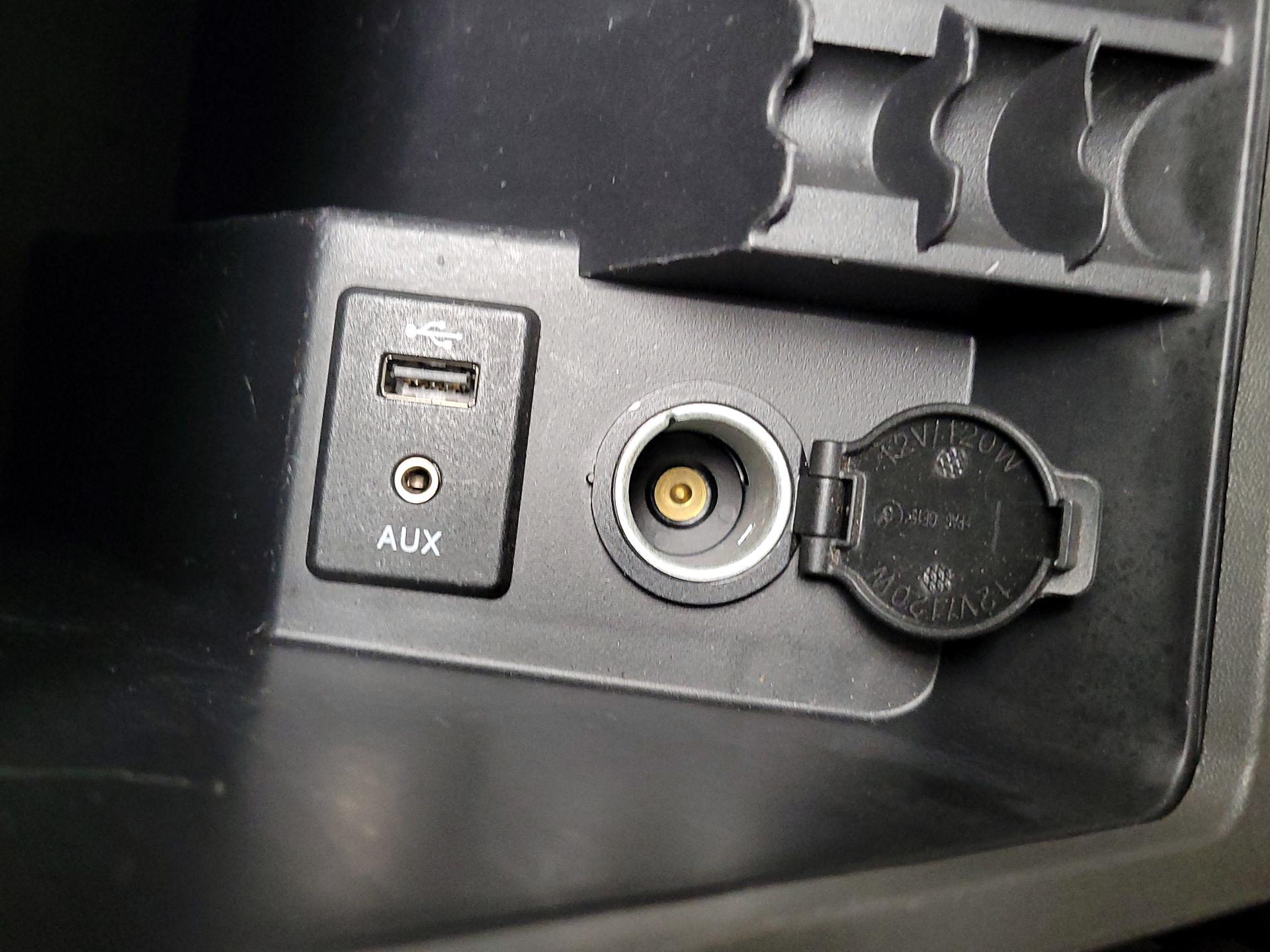 Thumbnail: 2016 Nissan Frontier - 17