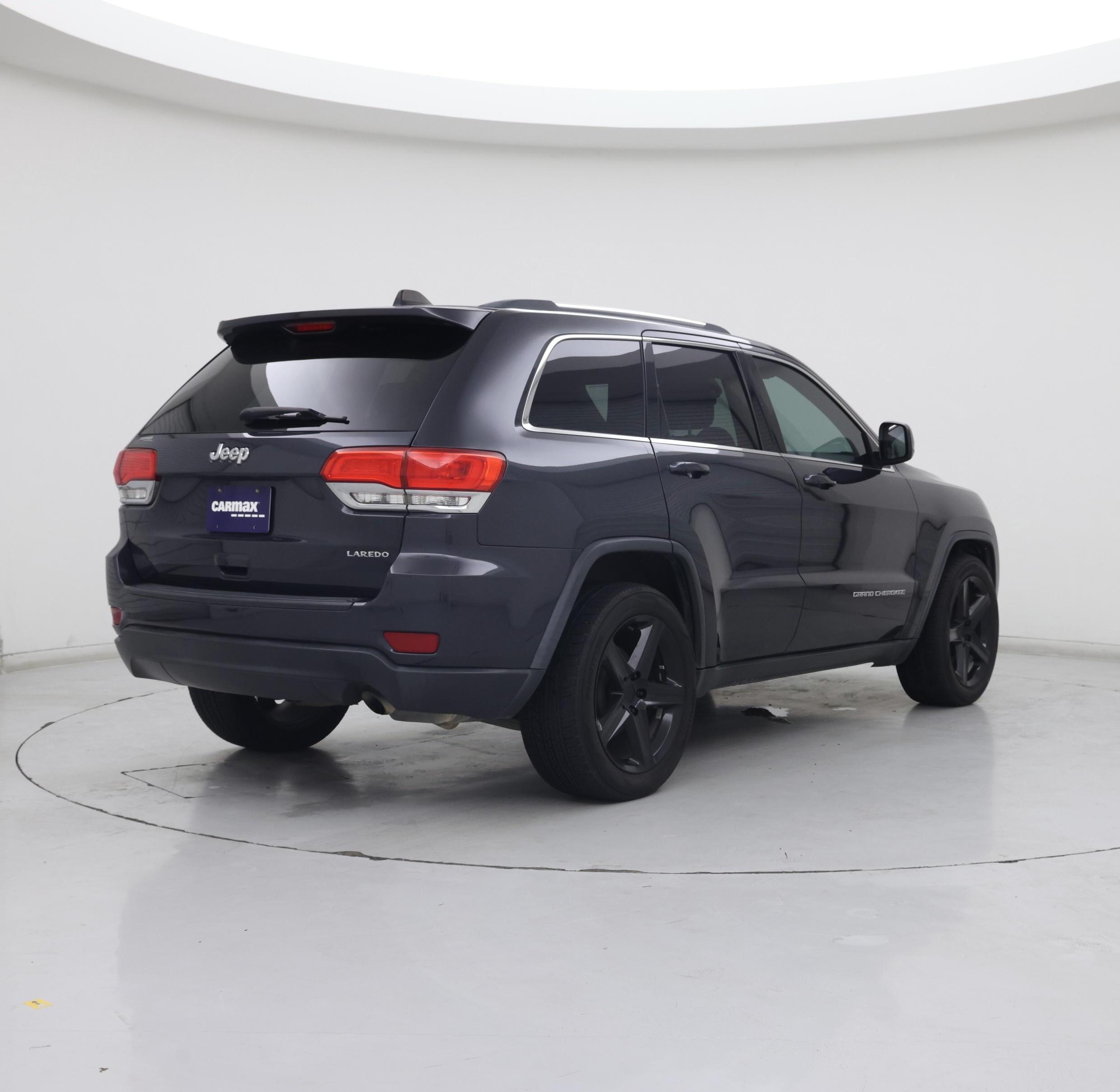 Thumbnail: 2014 Jeep Grand Cherokee - 8