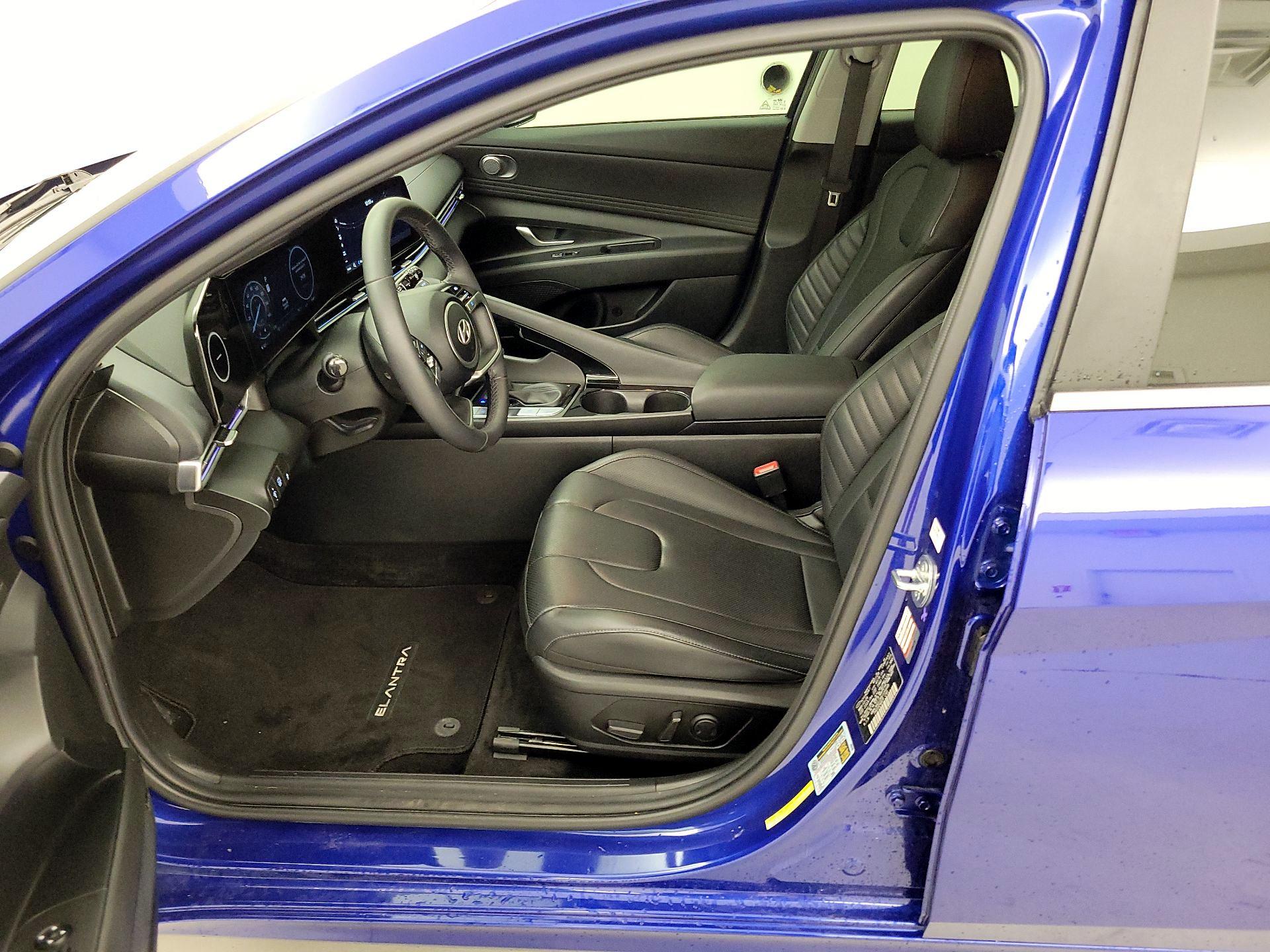 Thumbnail: 2024 Hyundai Elantra - 11