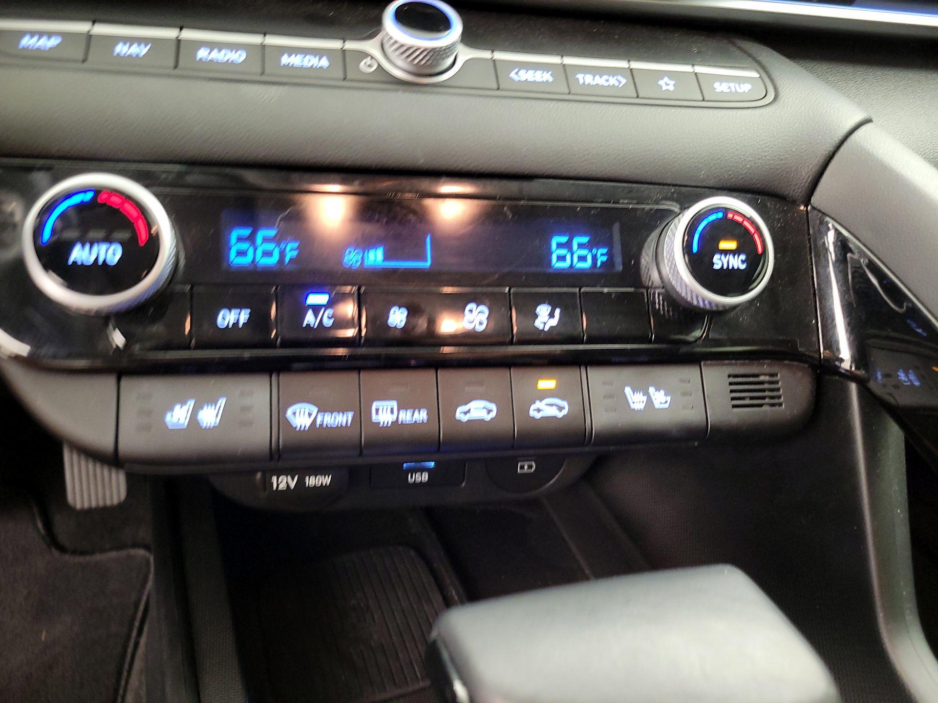 Thumbnail: 2024 Hyundai Elantra - 17