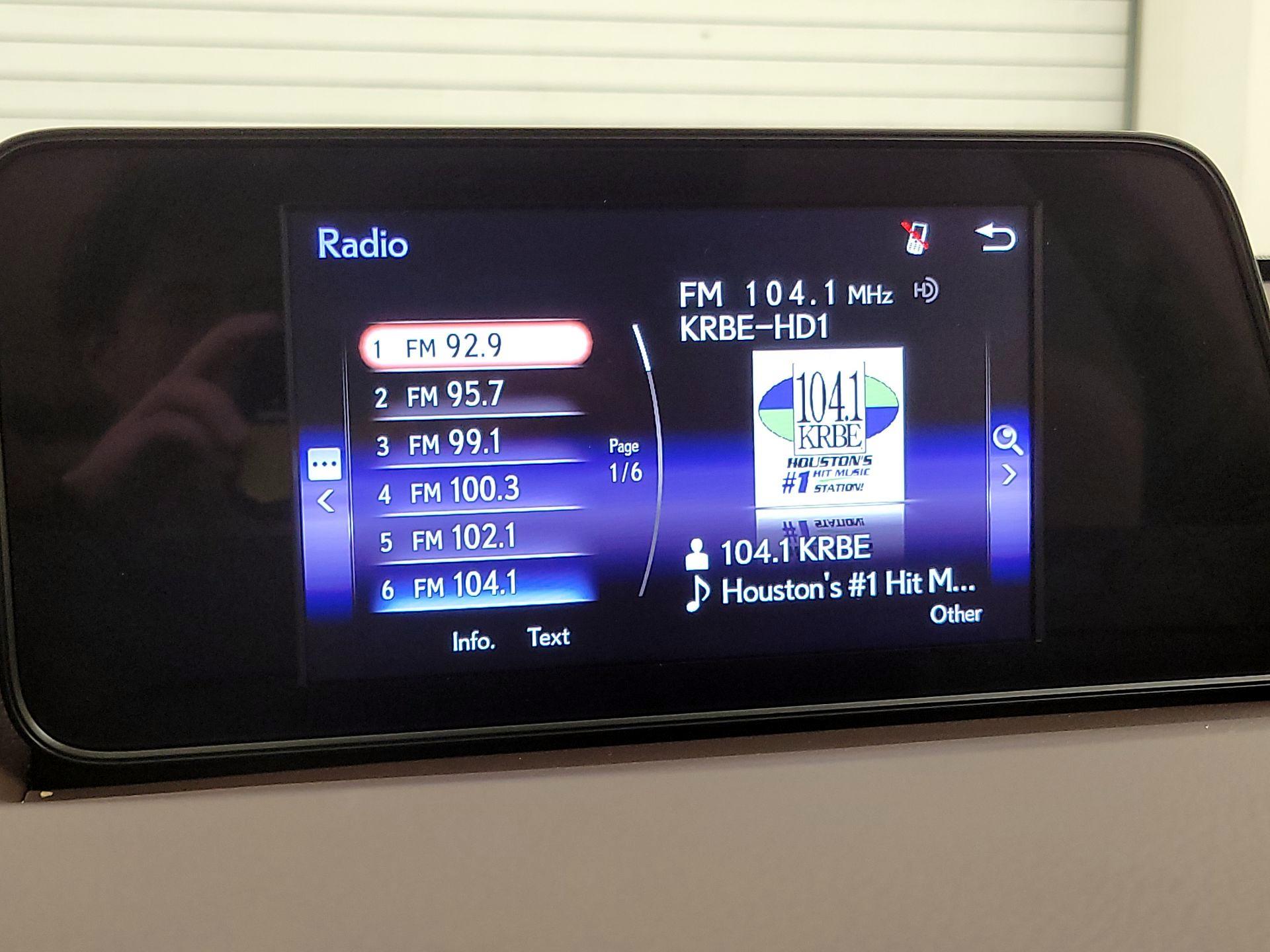 Thumbnail: 2019 Lexus RX - 15