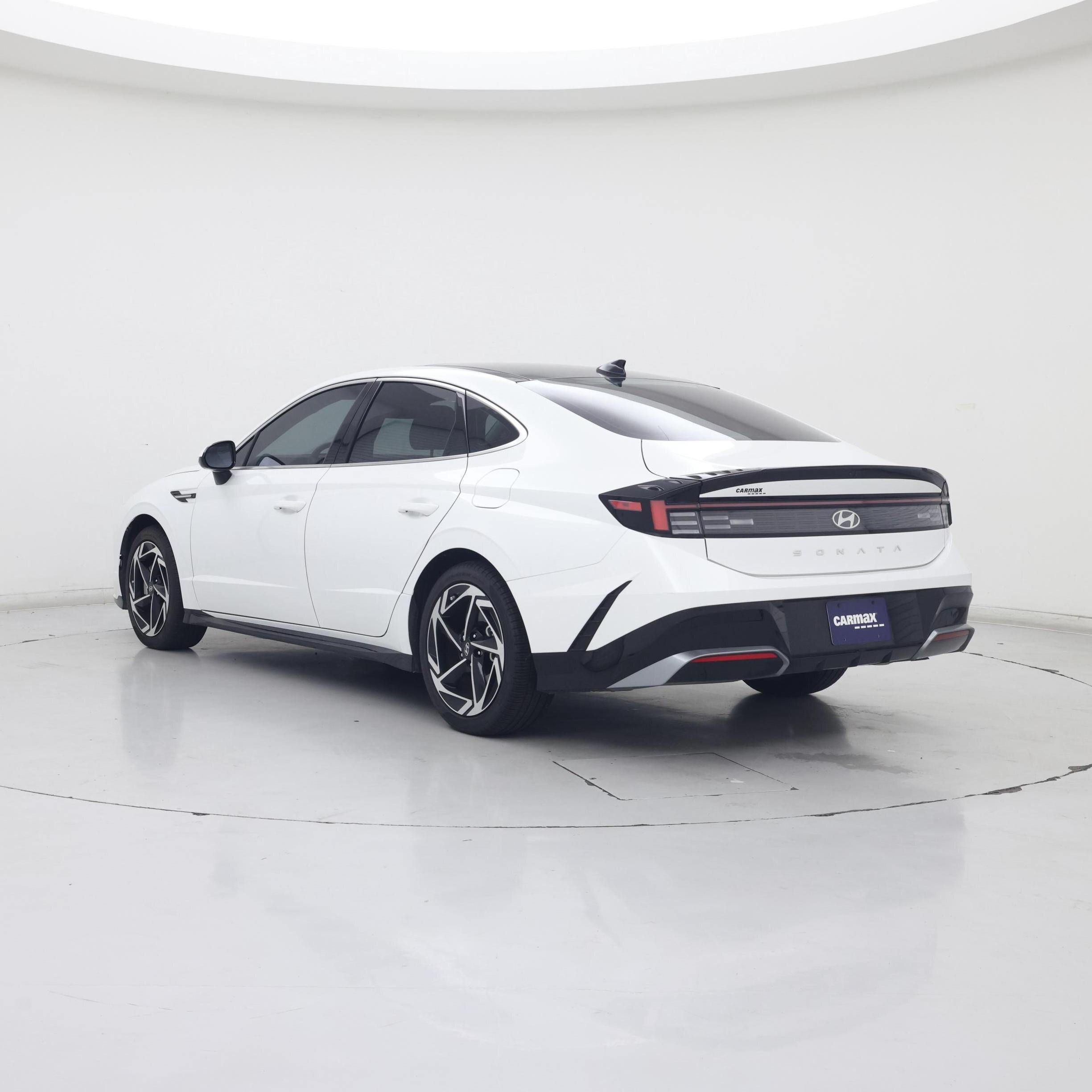 Thumbnail: 2024 Hyundai Sonata - 2