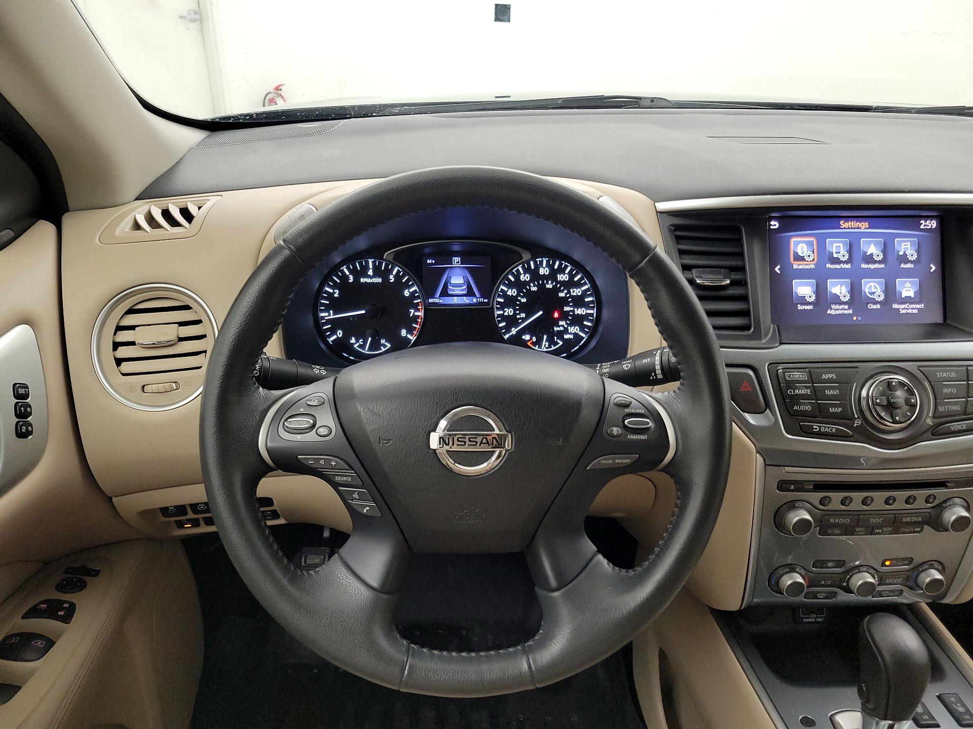 Thumbnail: 2018 Nissan Pathfinder - 10