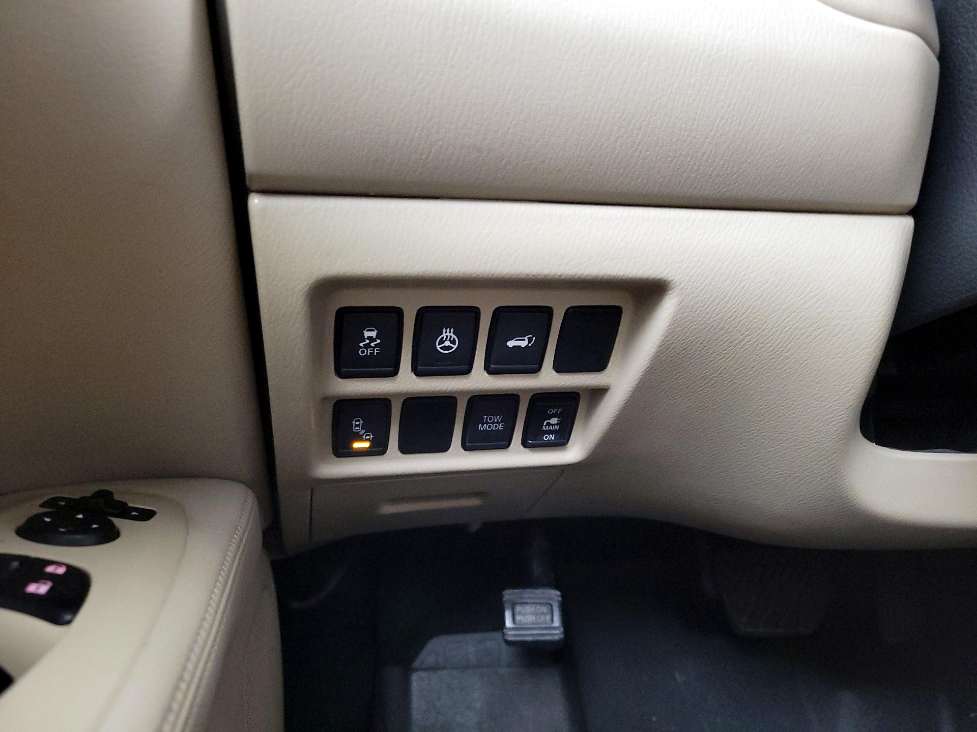 Thumbnail: 2018 Nissan Pathfinder - 13