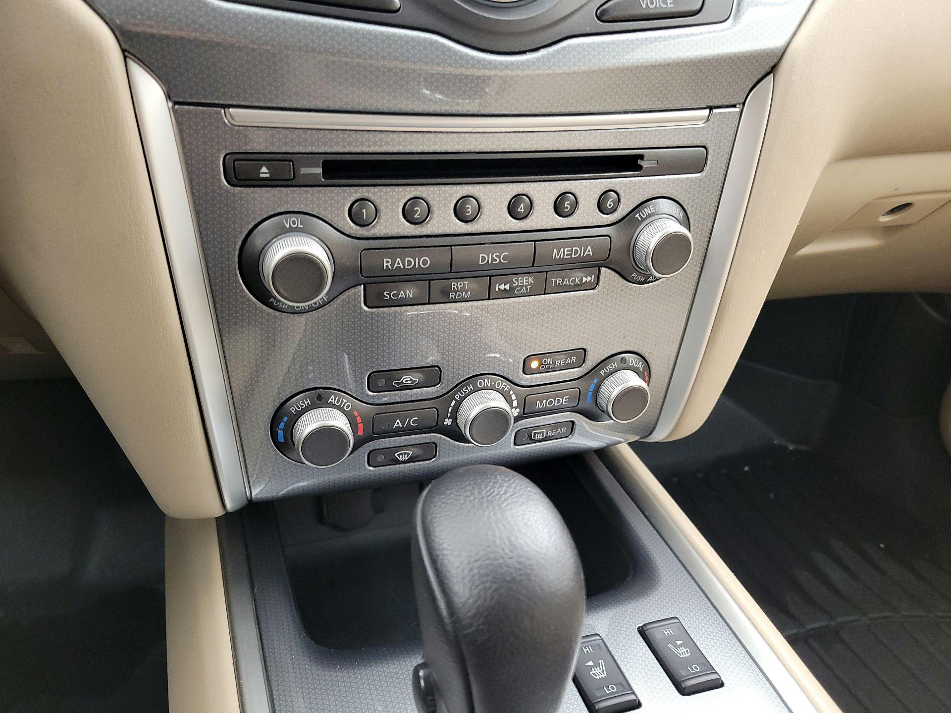 Thumbnail: 2018 Nissan Pathfinder - 17